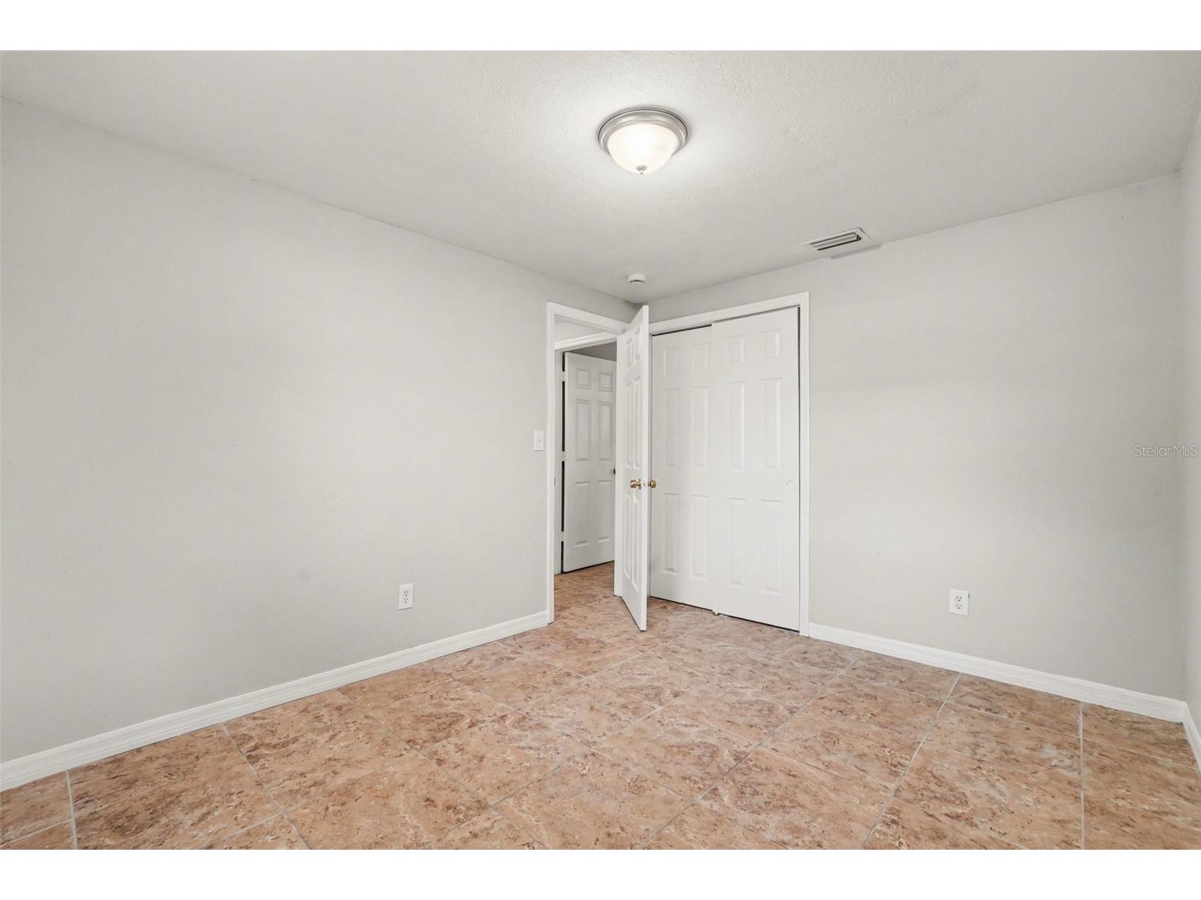 4923 S 82nd Street Tampa FL 33619 TB8492383 image16
