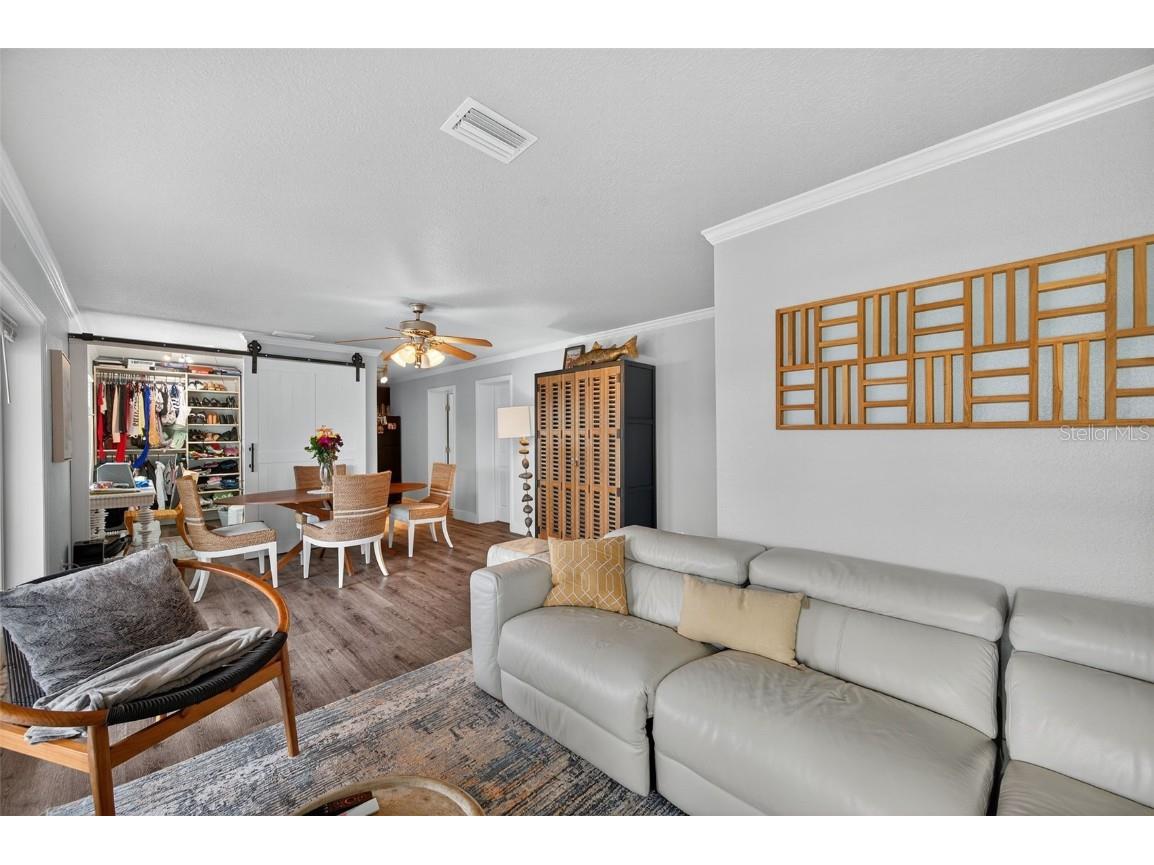 4924 Beach Drive SE #F Saint Petersburg FL 33705 TB8437504 image11