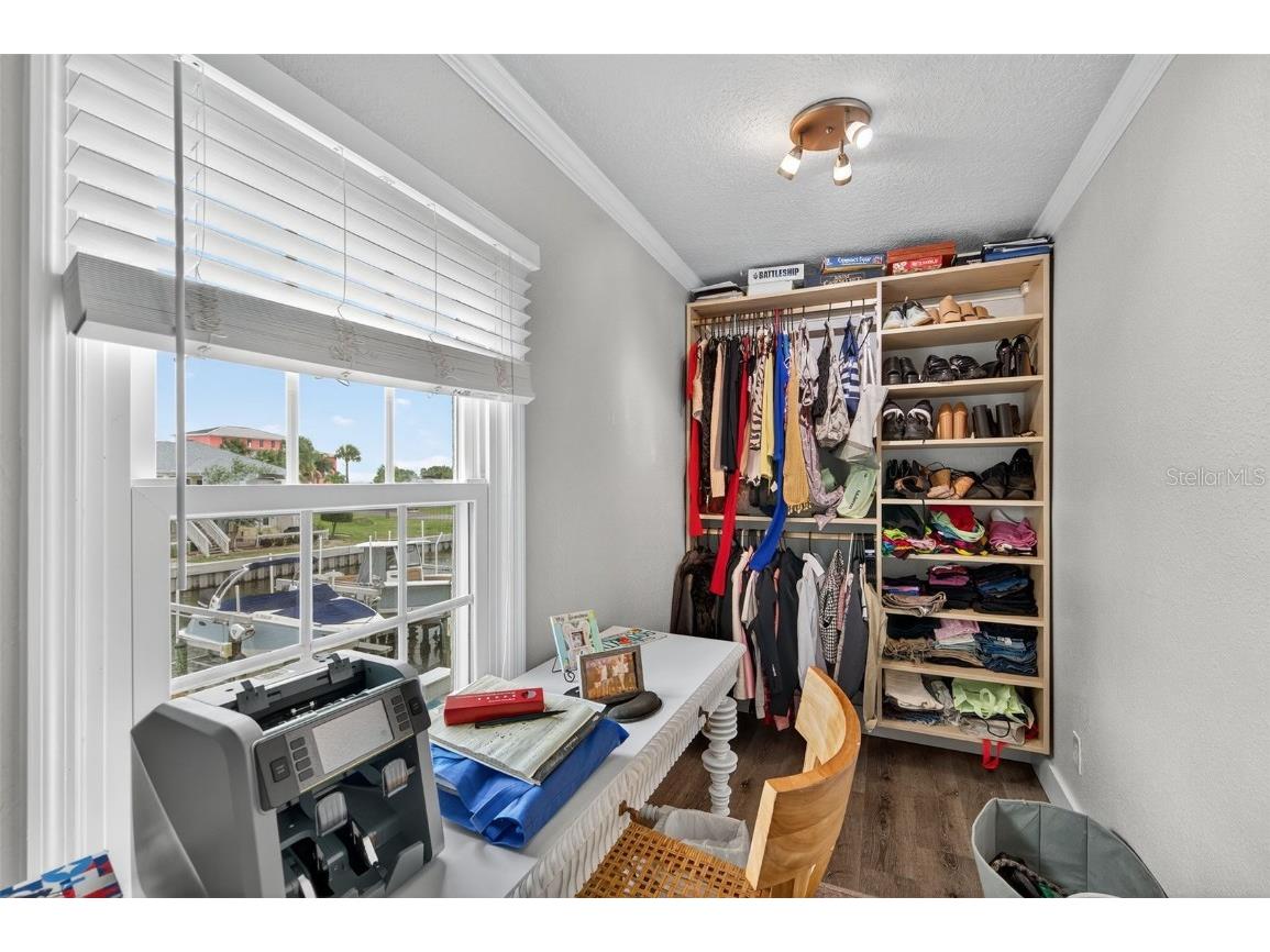 4924 Beach Drive SE #F Saint Petersburg FL 33705 TB8437504 image17