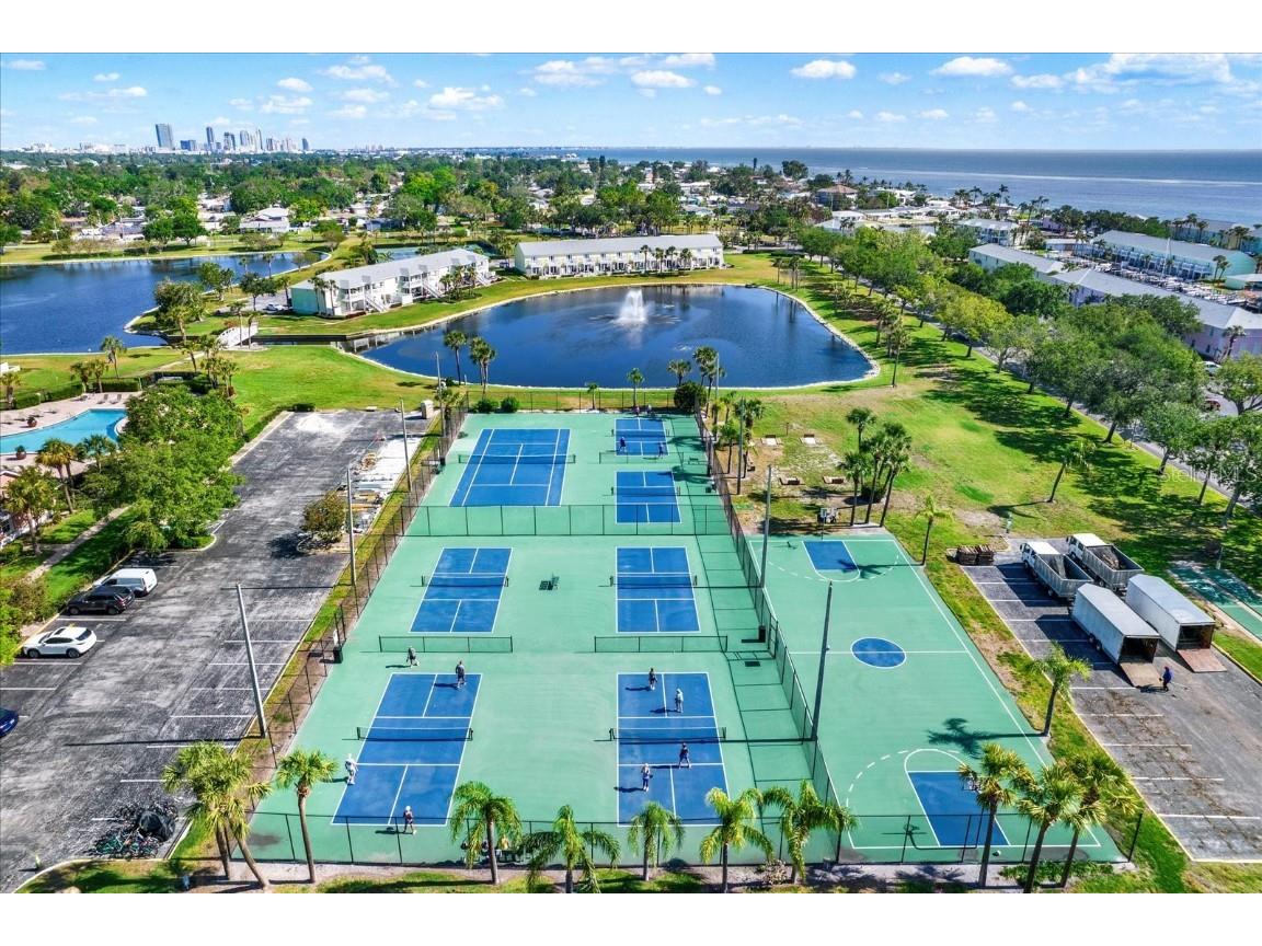 4924 Beach Drive SE #F Saint Petersburg FL 33705 TB8437504 image39