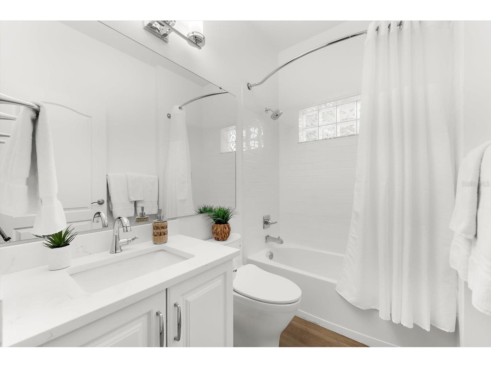 4924 Mahogany Run Avenue Sarasota FL 34241 A4679597 image28