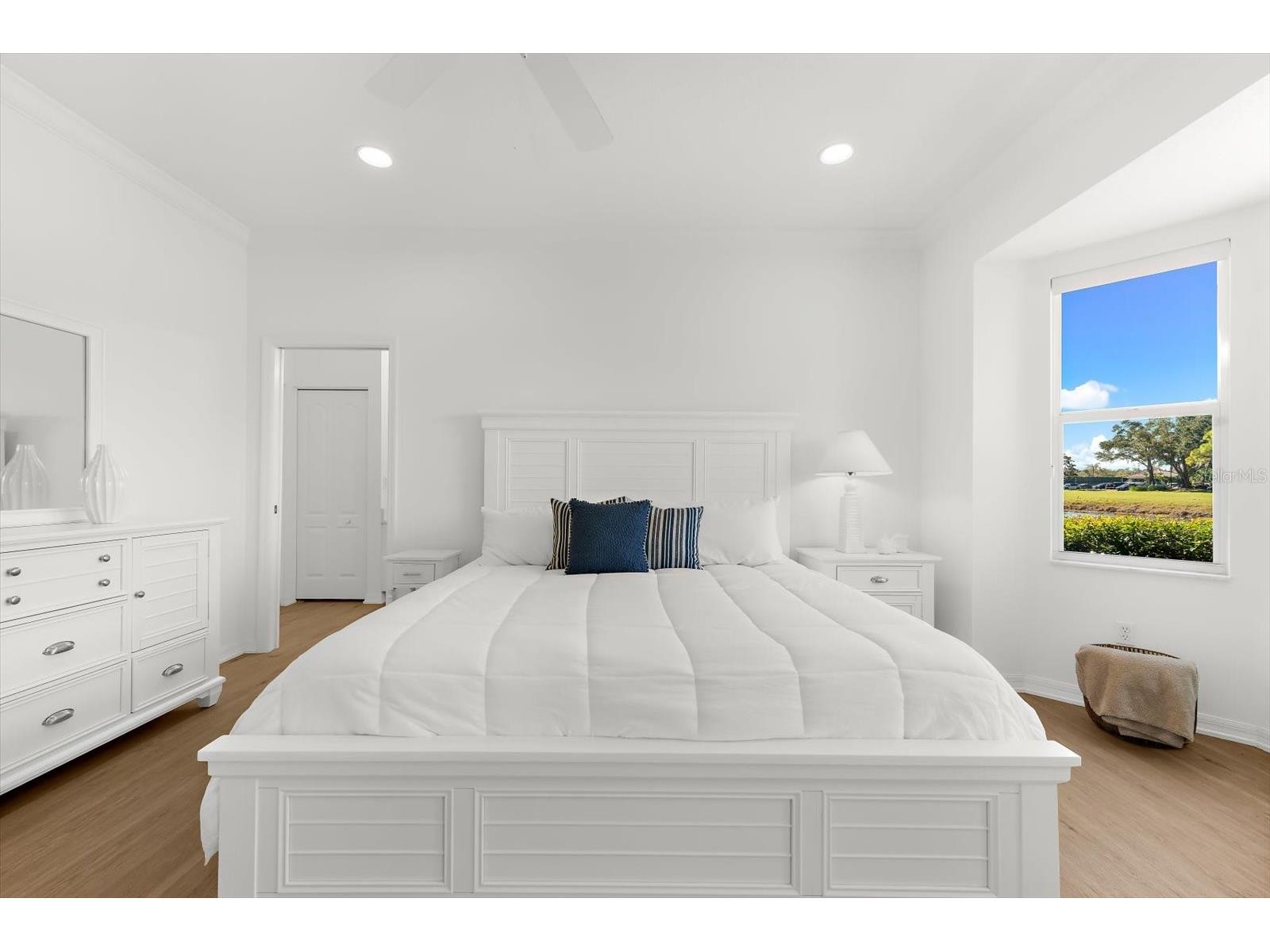 4924 Mahogany Run Avenue Sarasota FL 34241 A4679597 image36