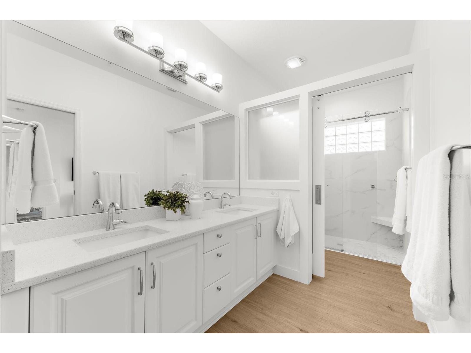 4924 Mahogany Run Avenue Sarasota FL 34241 A4679597 image37