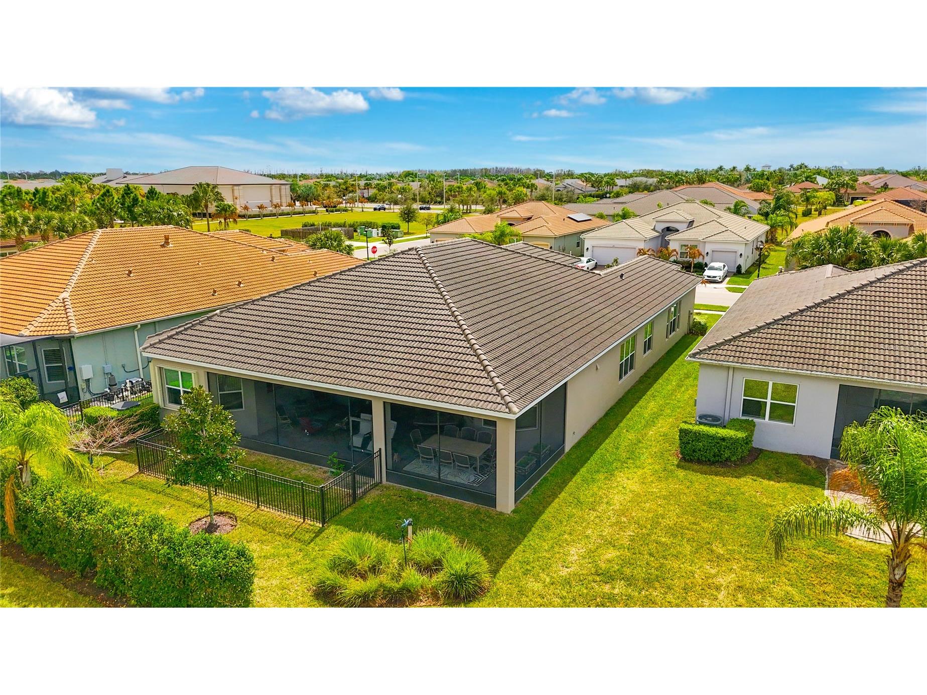 4924 Pamplona Court Wimauma FL 33598 TB8483883 image2