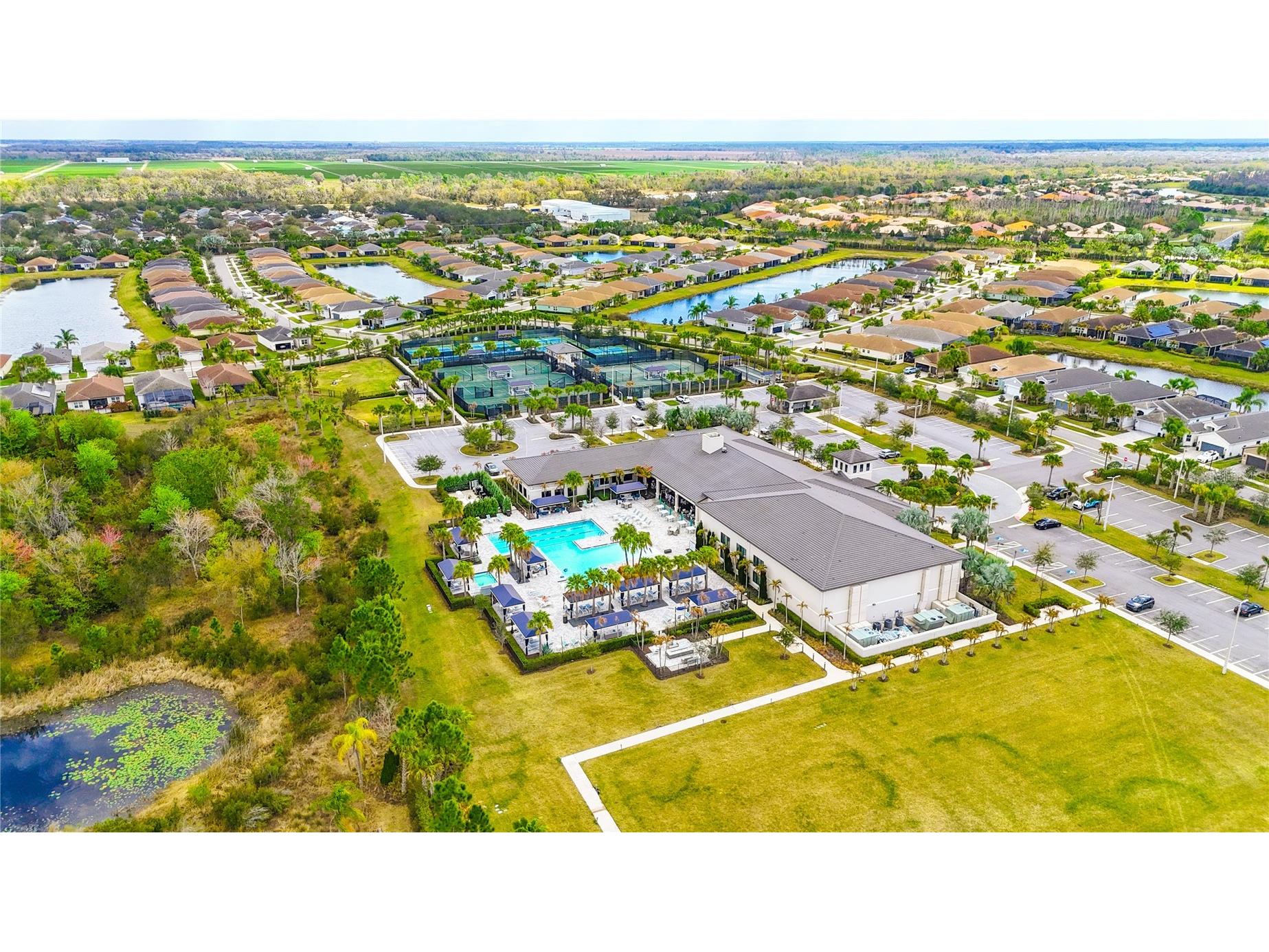 4924 Pamplona Court Wimauma FL 33598 TB8483883 image56