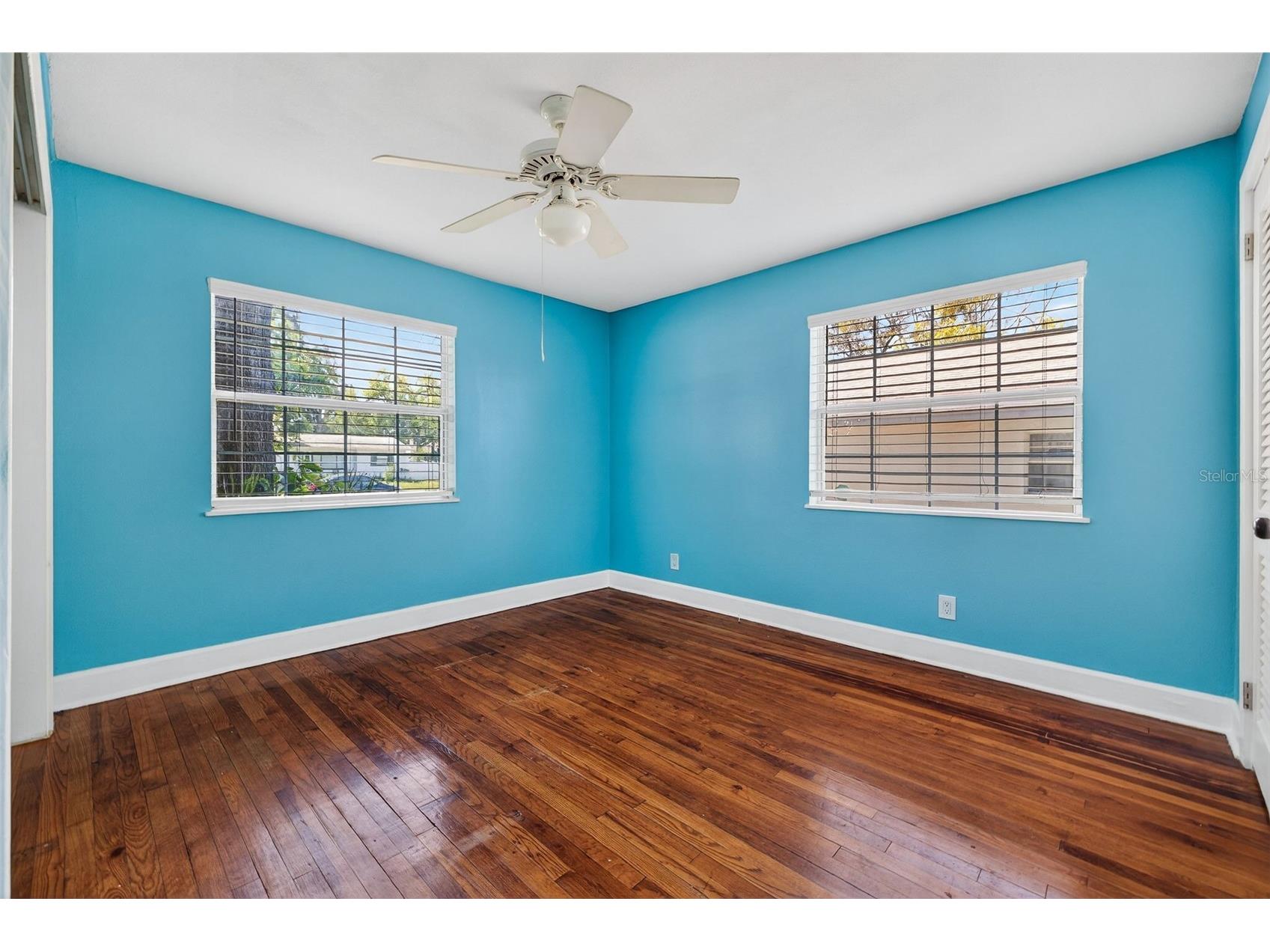 4925 2nd Avenue S Saint Petersburg FL 33707 TB8504990 image14