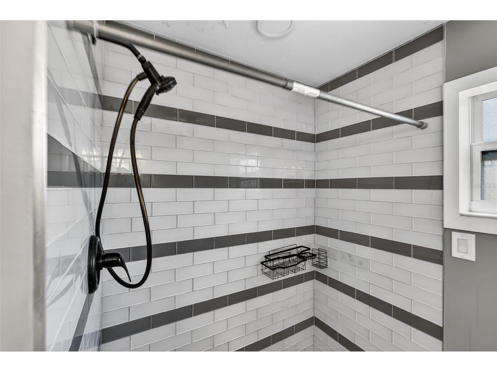 4925 2nd Avenue S Saint Petersburg FL 33707 TB8504990 image17