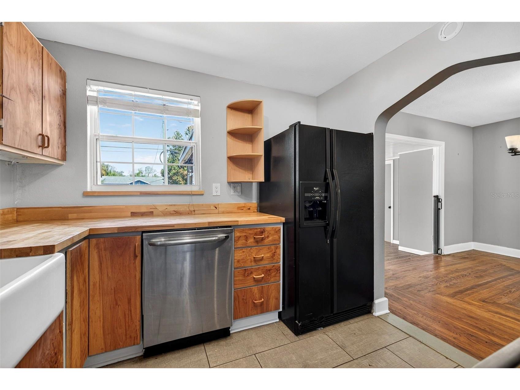 4925 2nd Avenue S Saint Petersburg FL 33707 TB8504990 image9