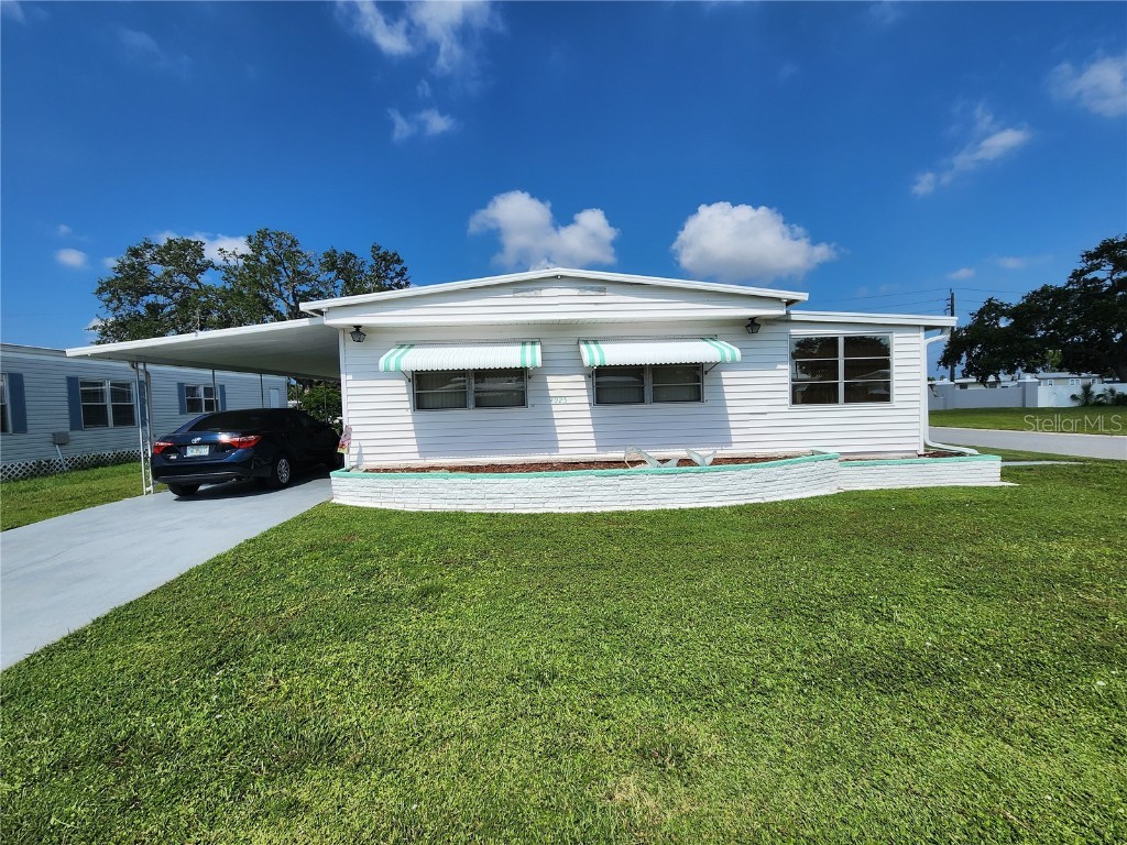 4925 4th Street W Bradenton FL 34207 A4619776 image1