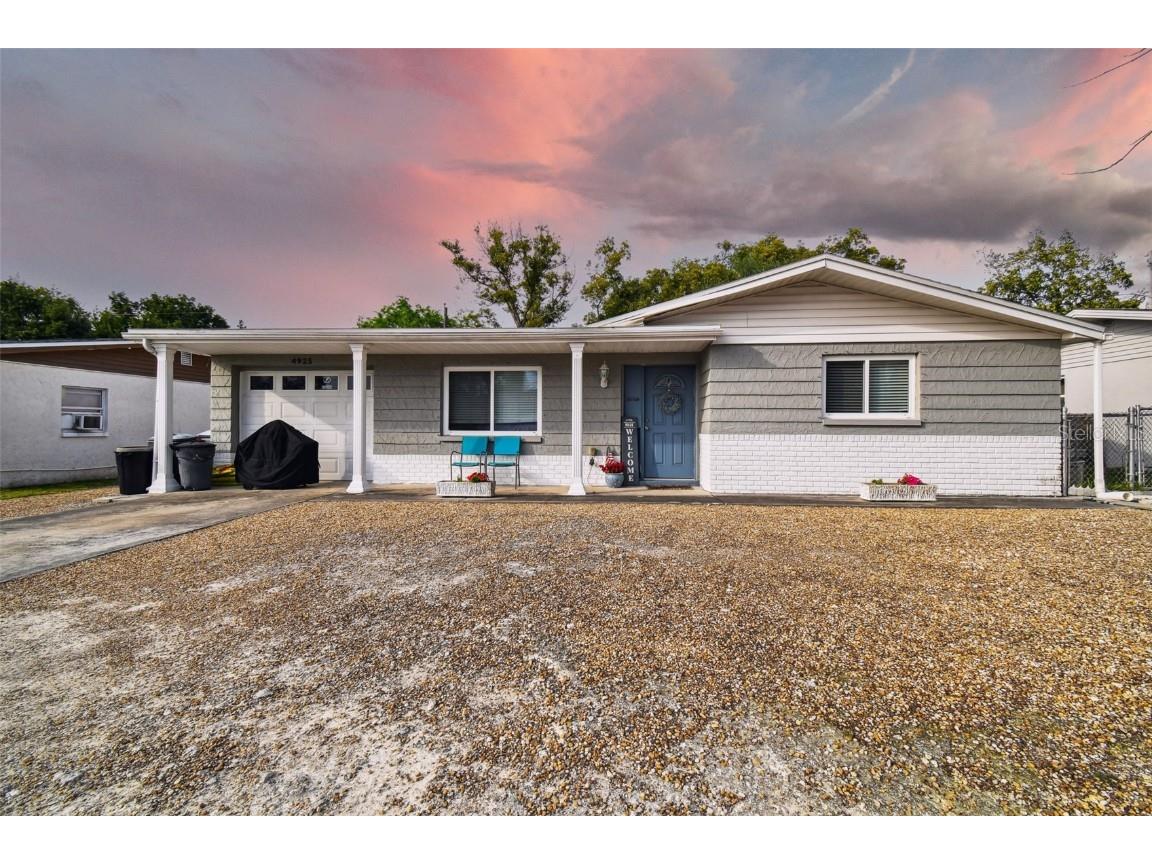 4925 Beacon Hill Drive New Port Richey FL 34652 U8192155 image1