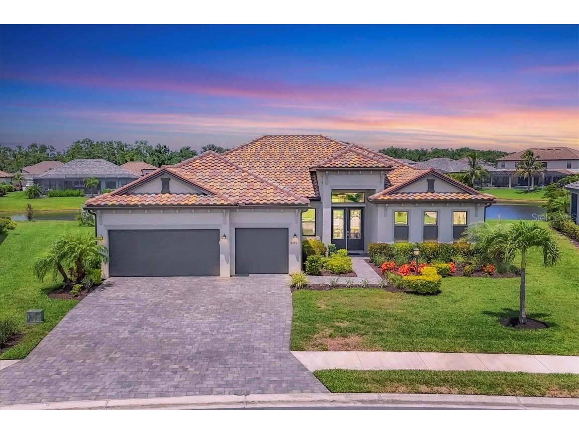 4925 Coastal Days Lane Lakewood Ranch FL 34211 A4655376 image1
