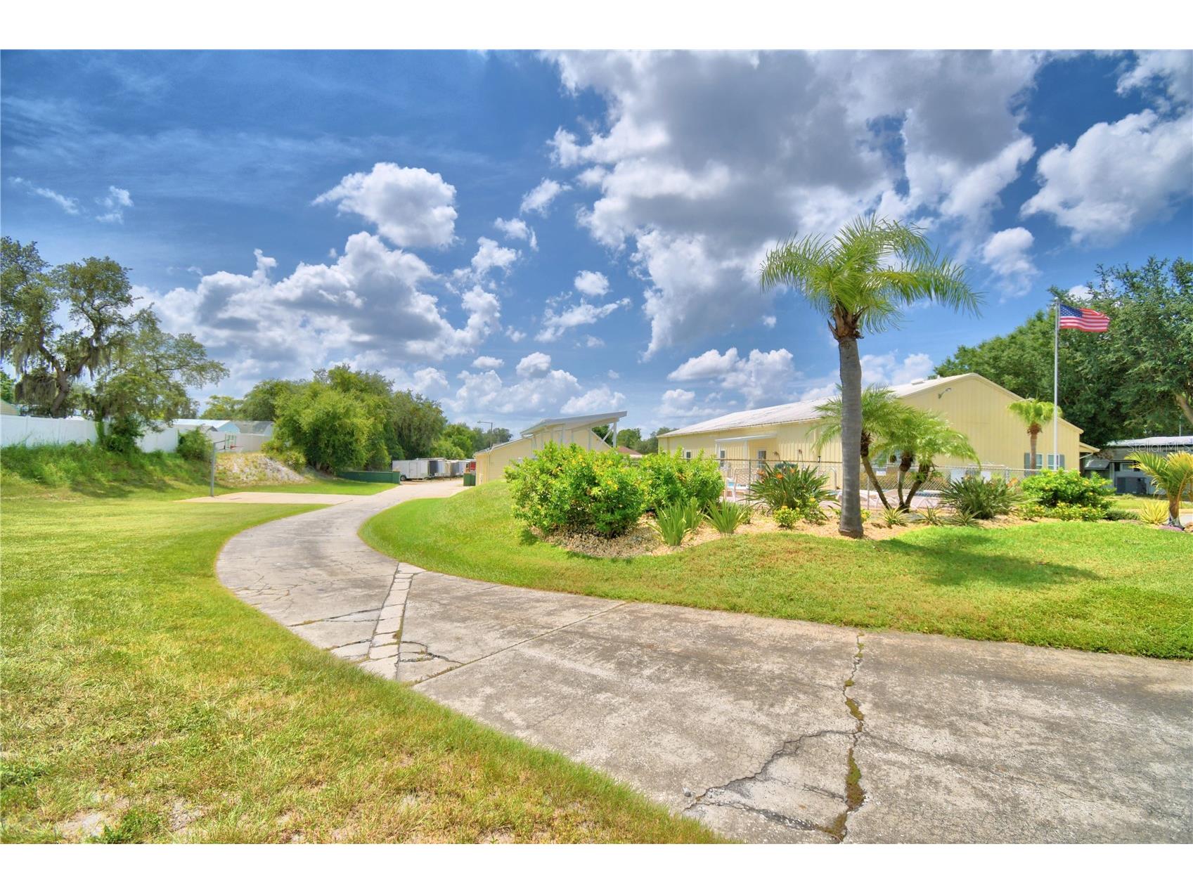 4925 Cypress Gardens Road #20 Winter Haven FL 33884 P4938460 image47