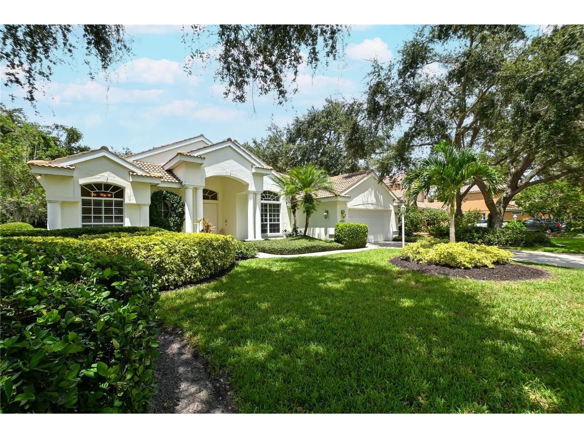 4925 Old Creek Drive Sarasota FL 34233 A4580118 image1