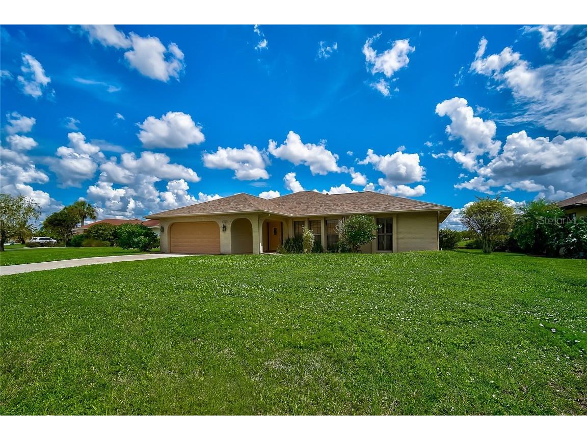 4925 Peridia Boulevard E Bradenton FL 34203 A4512330 image1