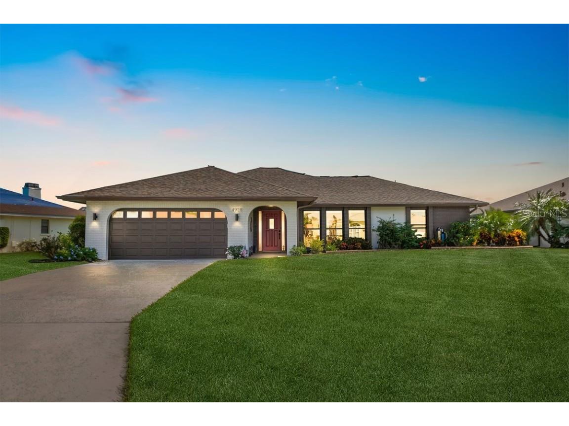 4925 Peridia Boulevard E Bradenton FL 34203 A4627957 image1