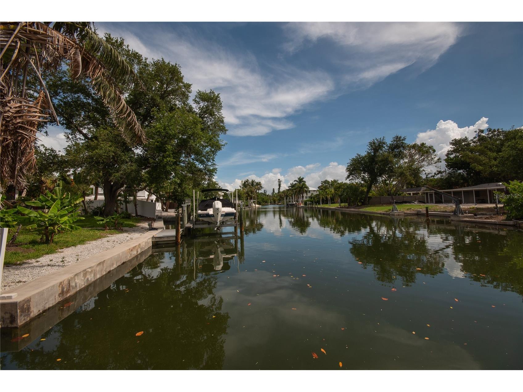 4925 Primrose Path Sarasota FL 34242 A4695589 image51