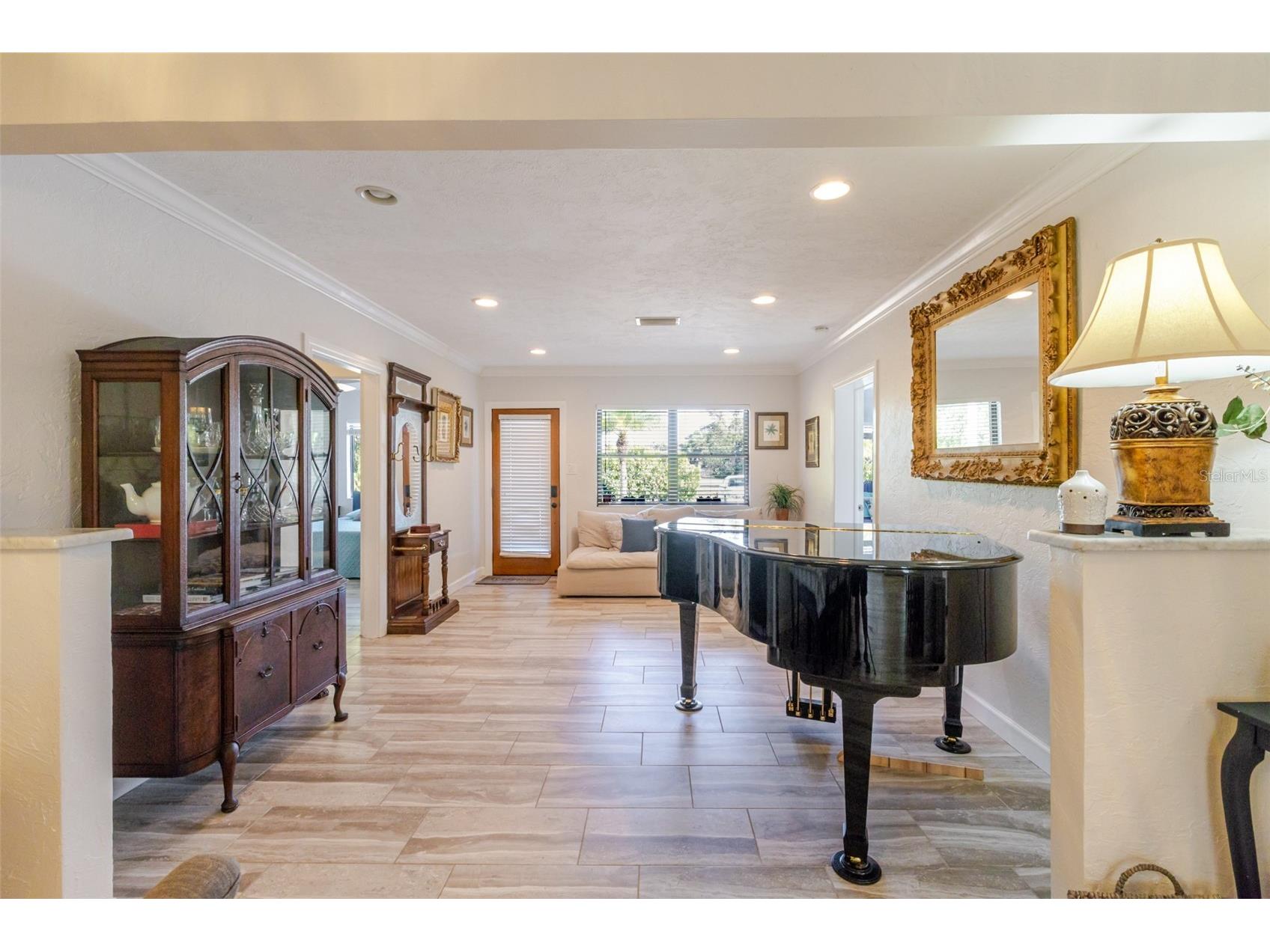 4925 Remington Drive Sarasota FL 34234 A4685614 image4