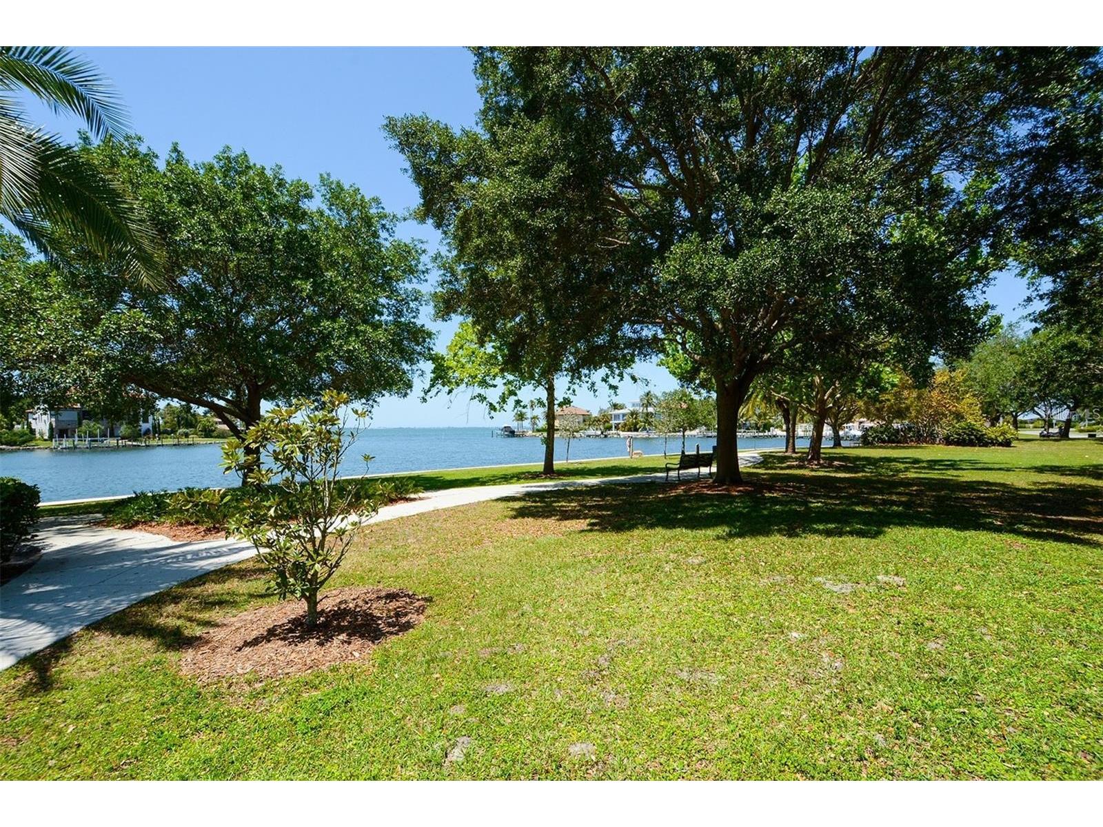 4925 Remington Drive Sarasota FL 34234 A4685614 image45