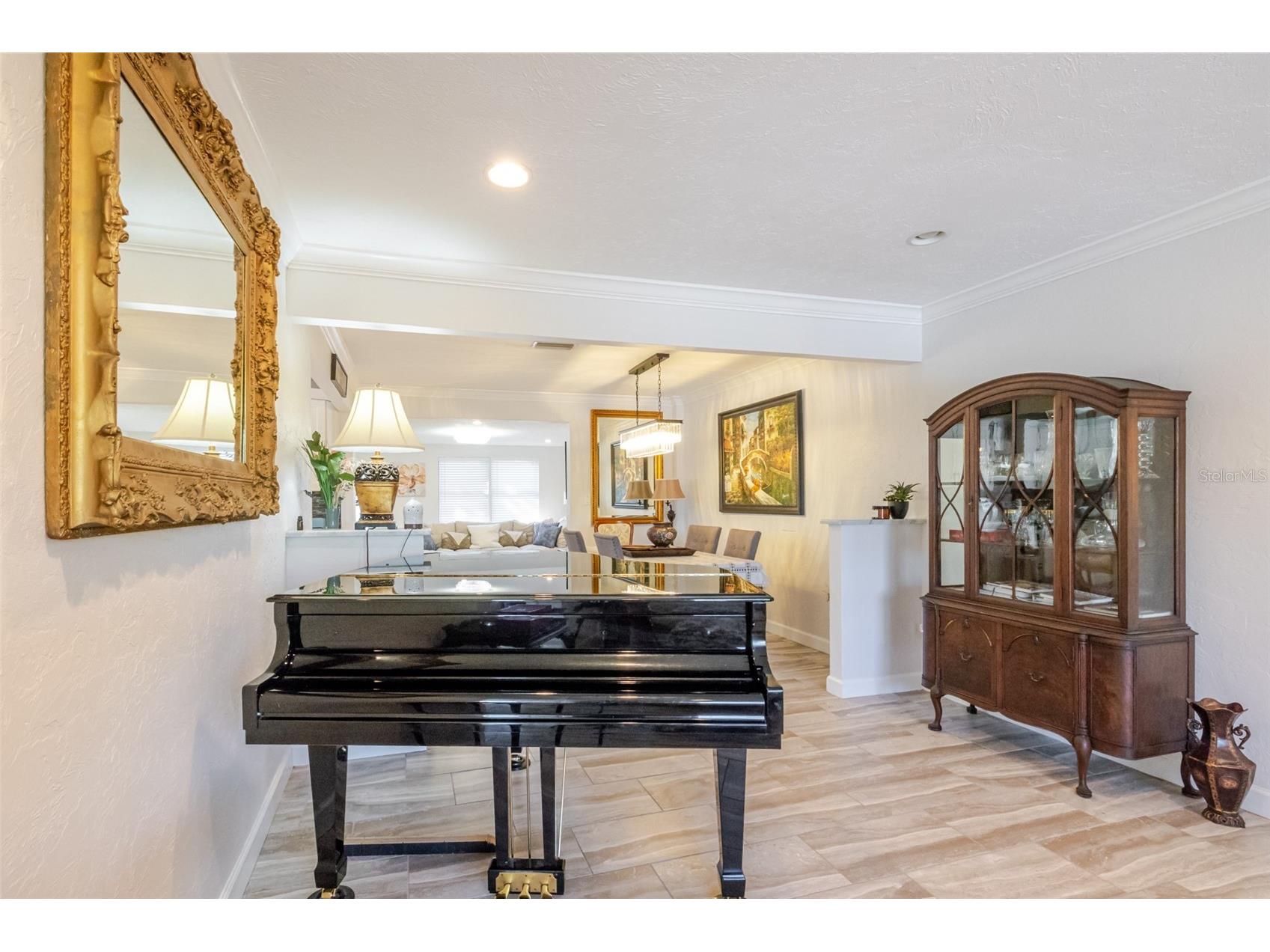 4925 Remington Drive Sarasota FL 34234 A4685614 image6