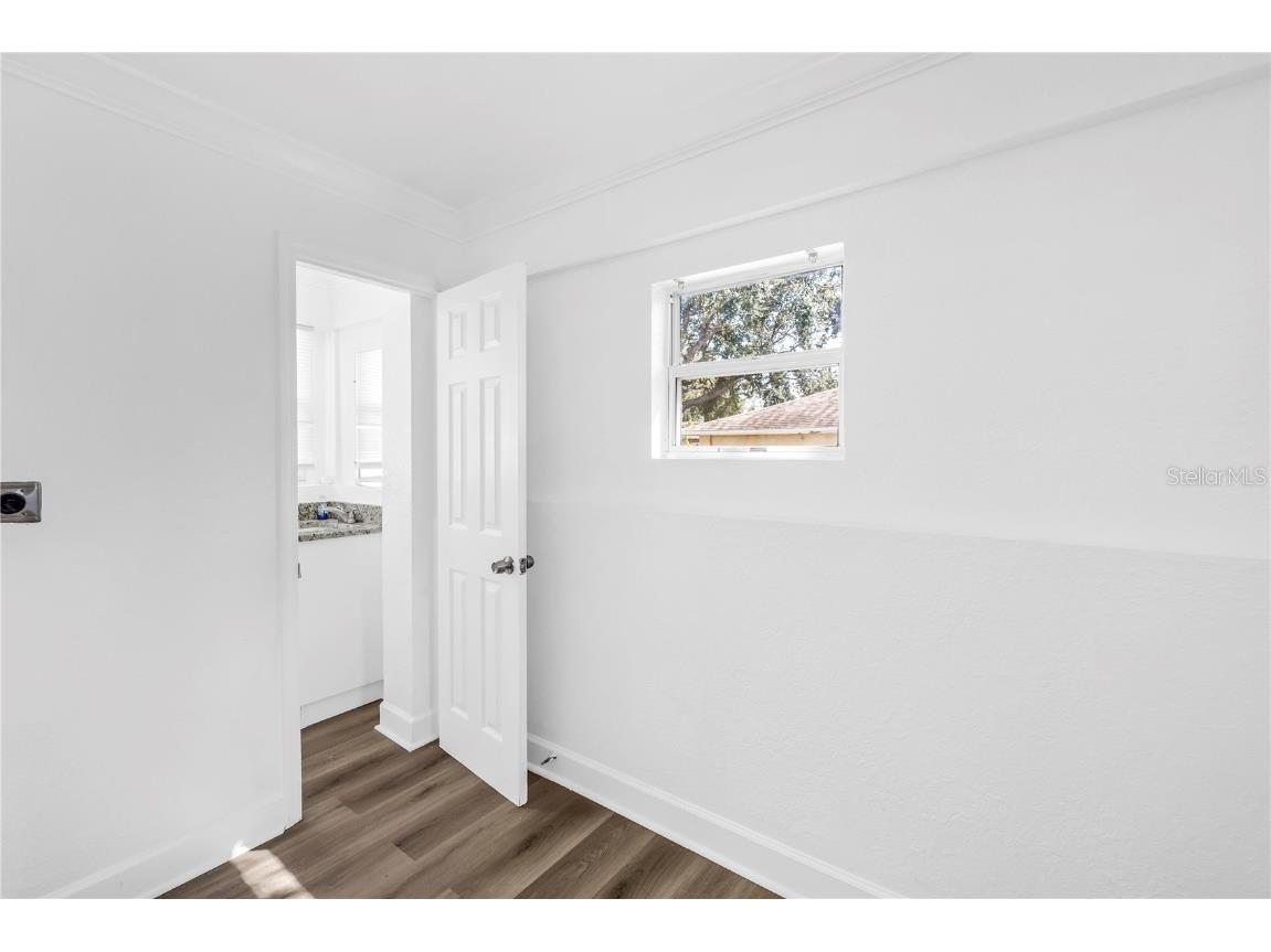 4926 4th Avenue S Saint Petersburg FL 33707 TB8436297 image10