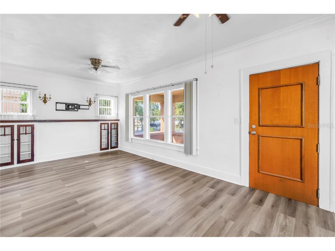 4926 4th Avenue S Saint Petersburg FL 33707 TB8436297 image4