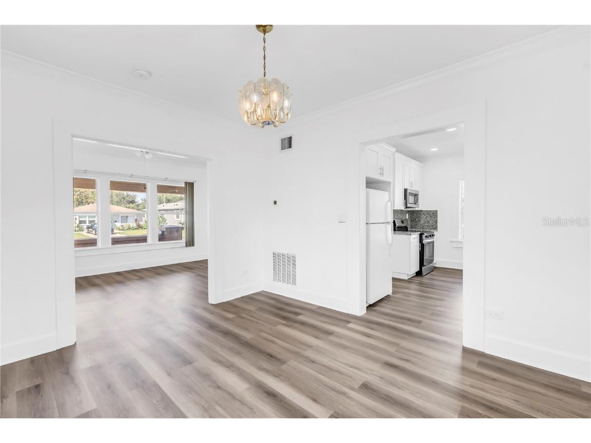 4926 4th Avenue S Saint Petersburg FL 33707 TB8436297 image7