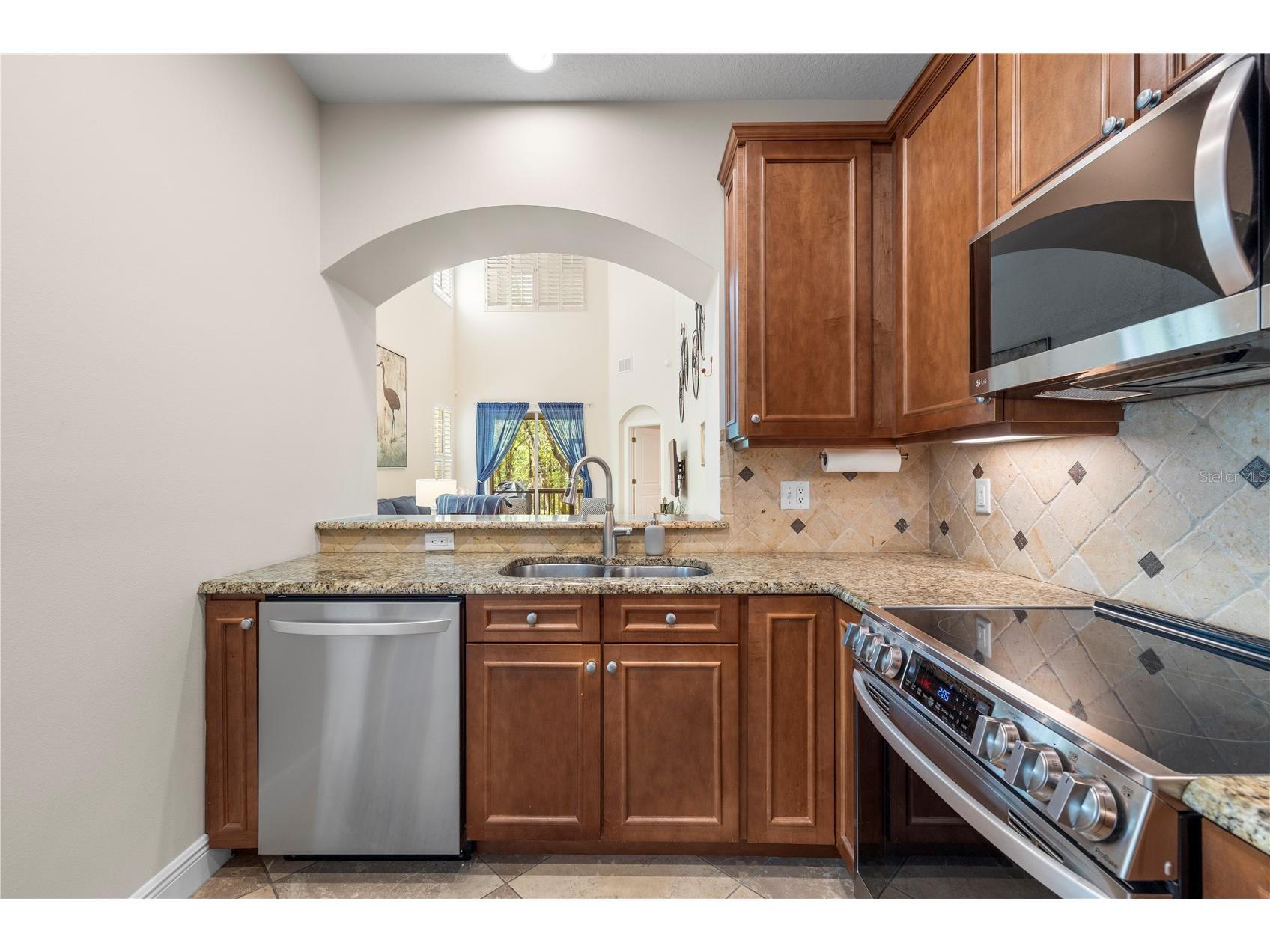 4926 Anniston Circle Tampa FL 33647 TB8484541 image14