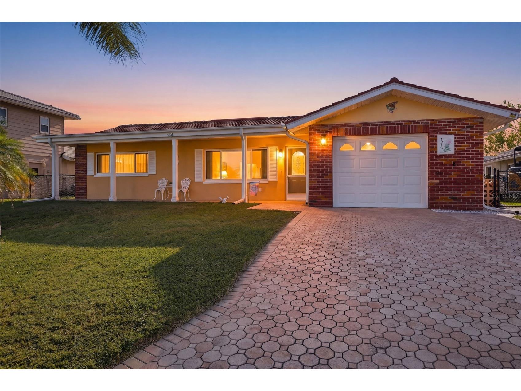 4926 Forecastle Drive New Port Richey FL 34652 W7884745 image1