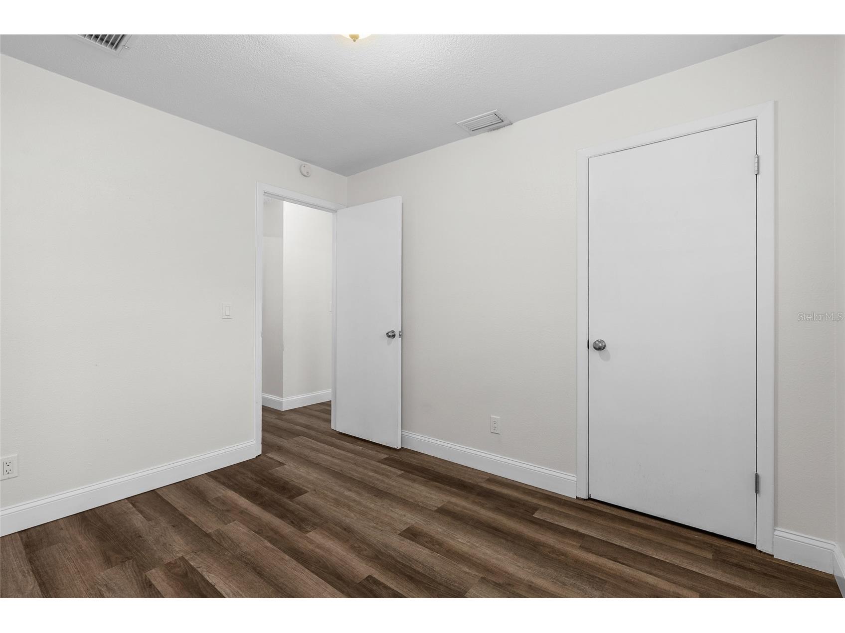 4926 Haines Road N Saint Petersburg FL 33714 TB8482910 image13