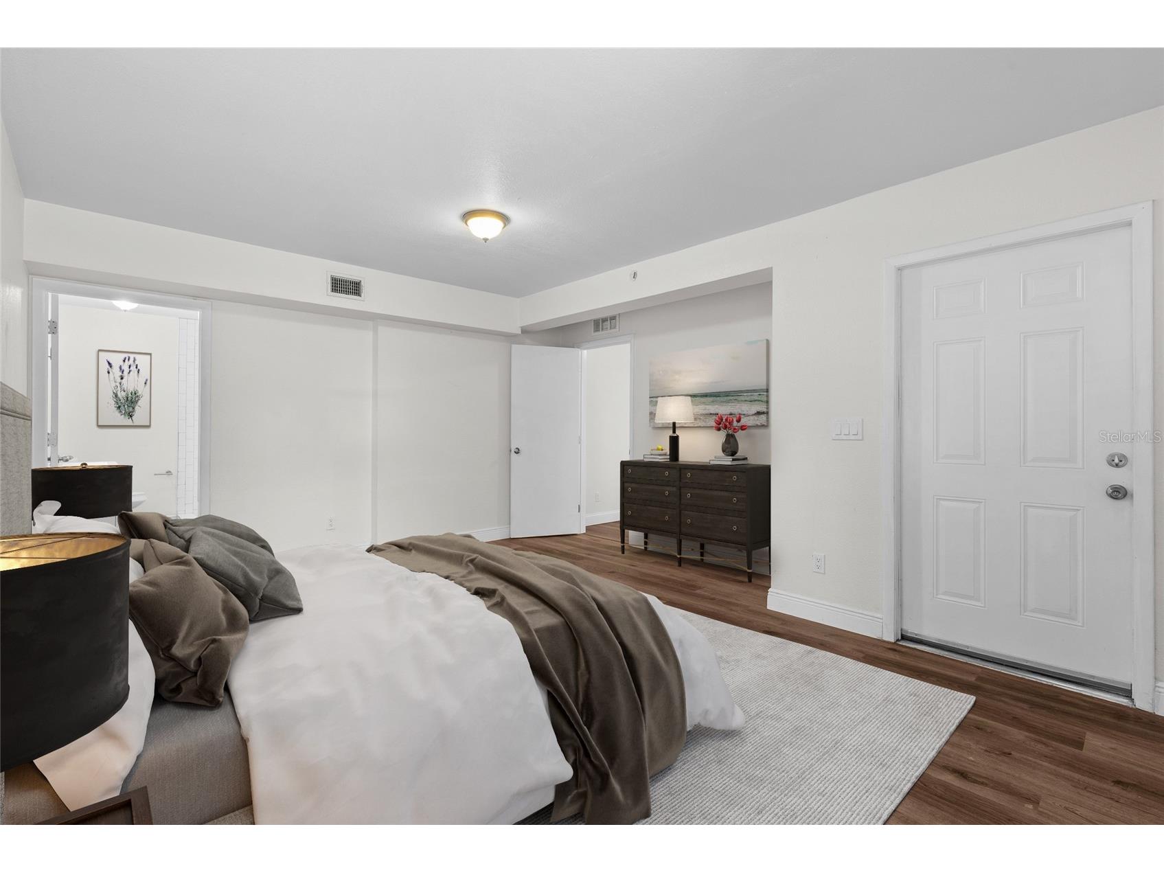 4926 Haines Road N Saint Petersburg FL 33714 TB8482910 image17