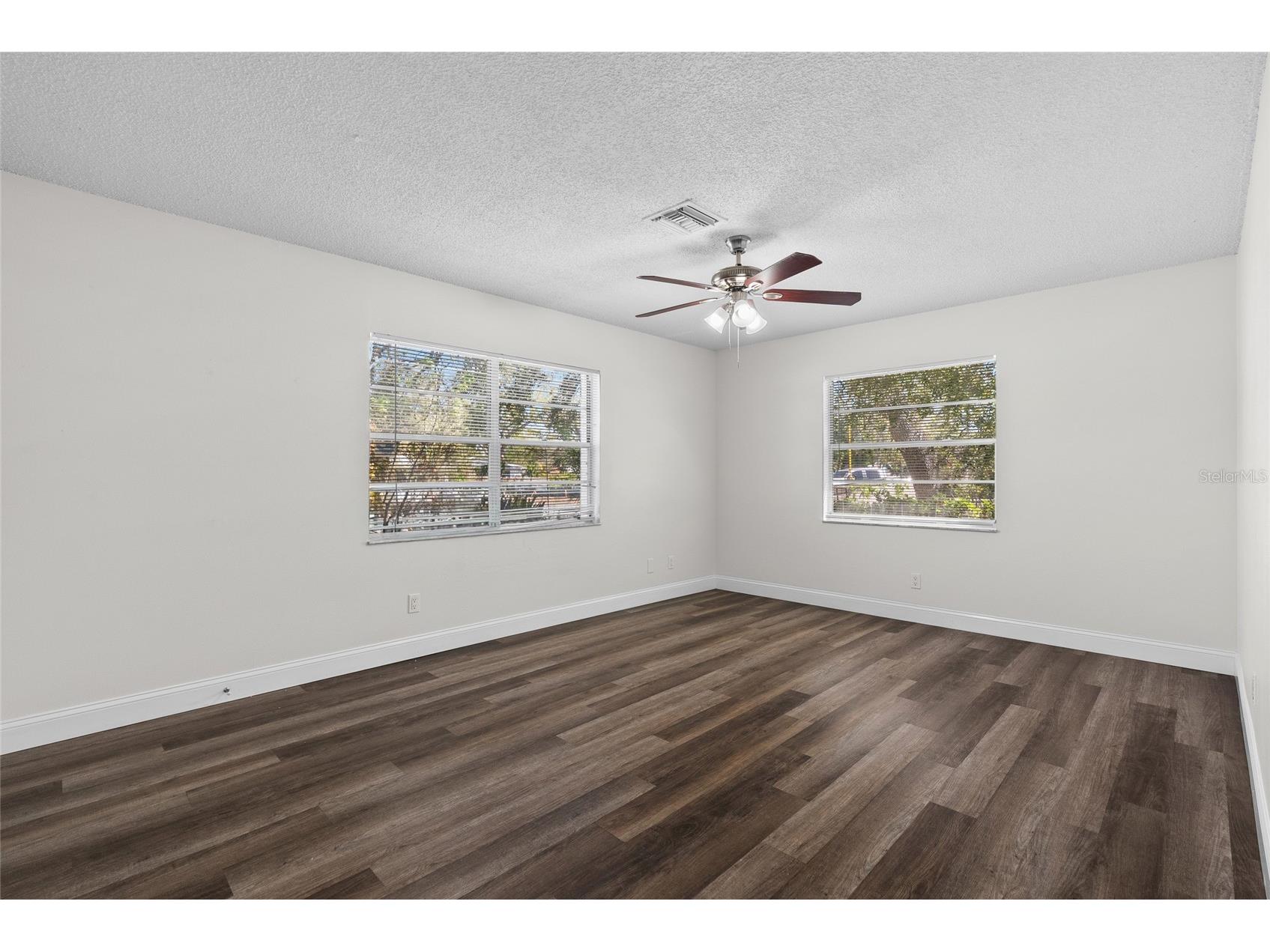 4926 Haines Road N Saint Petersburg FL 33714 TB8482910 image4