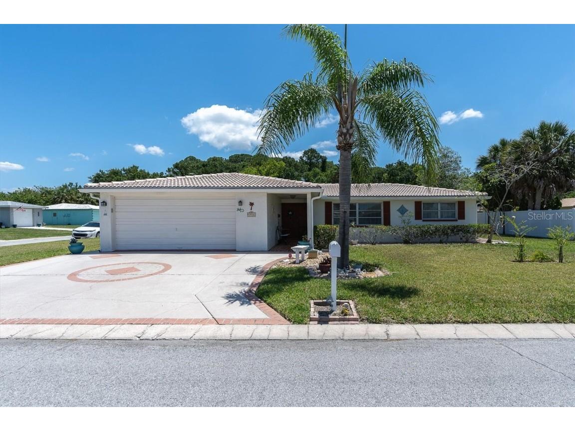 4926 Shell Stream Boulevard New Port Richey FL 34652 W7854617 image1