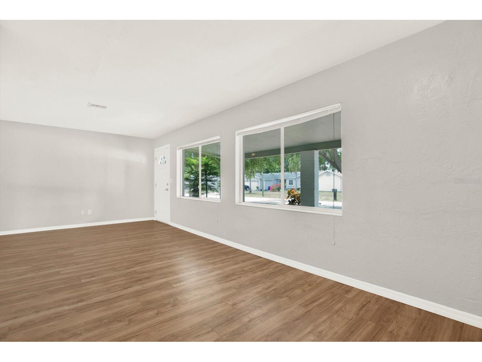 4927 33rd Street N Saint Petersburg FL 33714 TB8506595 image12