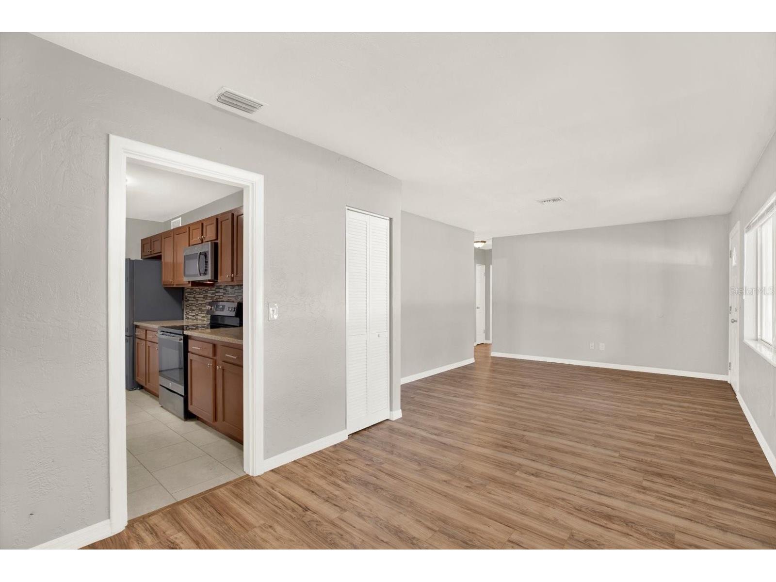4927 33rd Street N Saint Petersburg FL 33714 TB8506595 image16