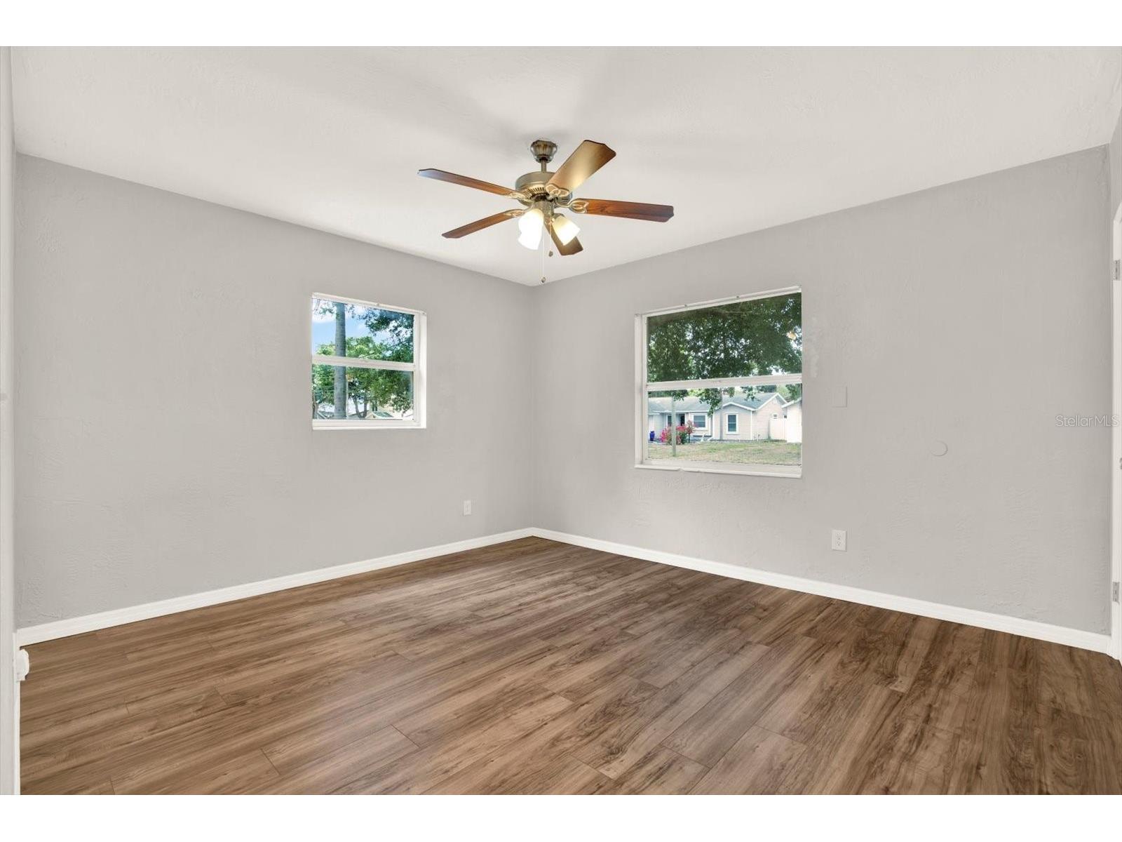 4927 33rd Street N Saint Petersburg FL 33714 TB8506595 image19