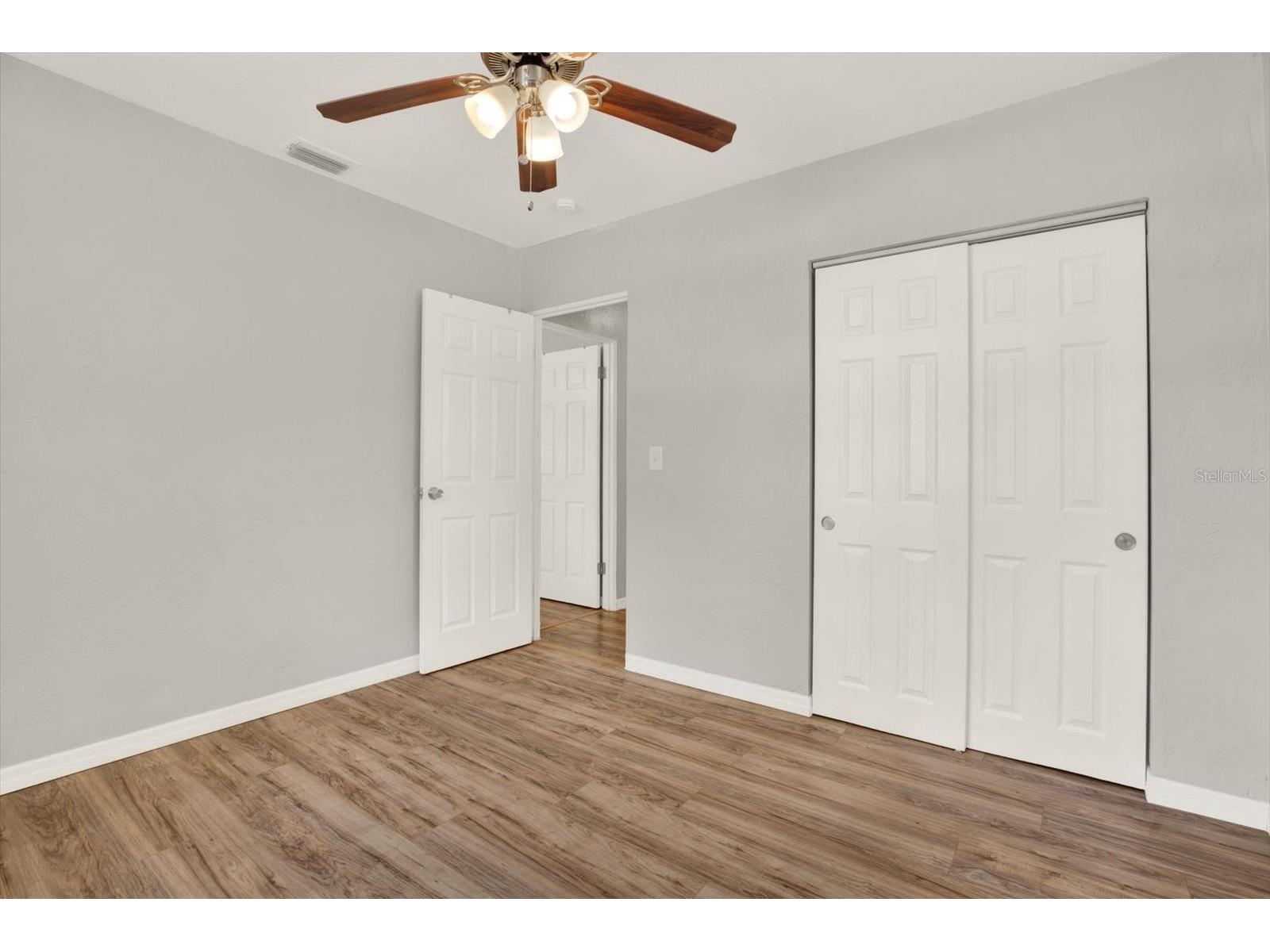 4927 33rd Street N Saint Petersburg FL 33714 TB8506595 image24