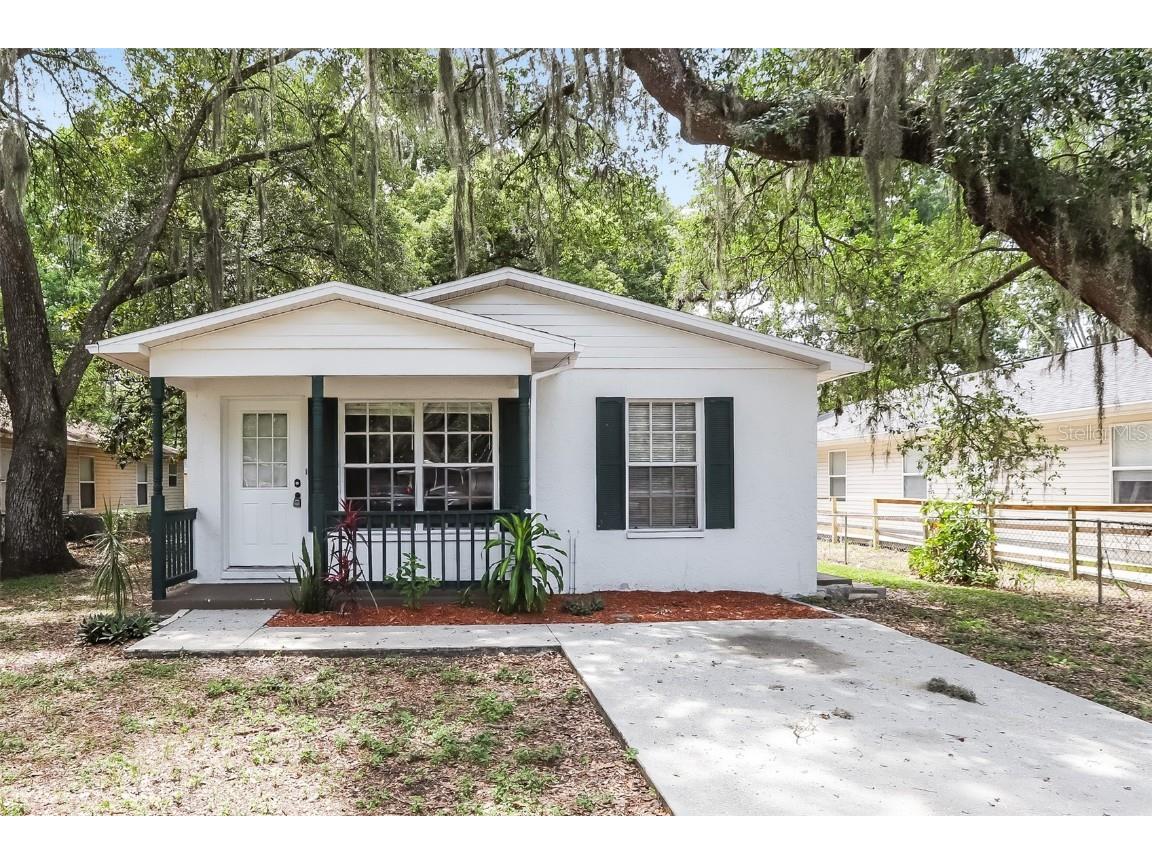 4927 5th Street Zephyrhills FL 33542 T3525741 image1