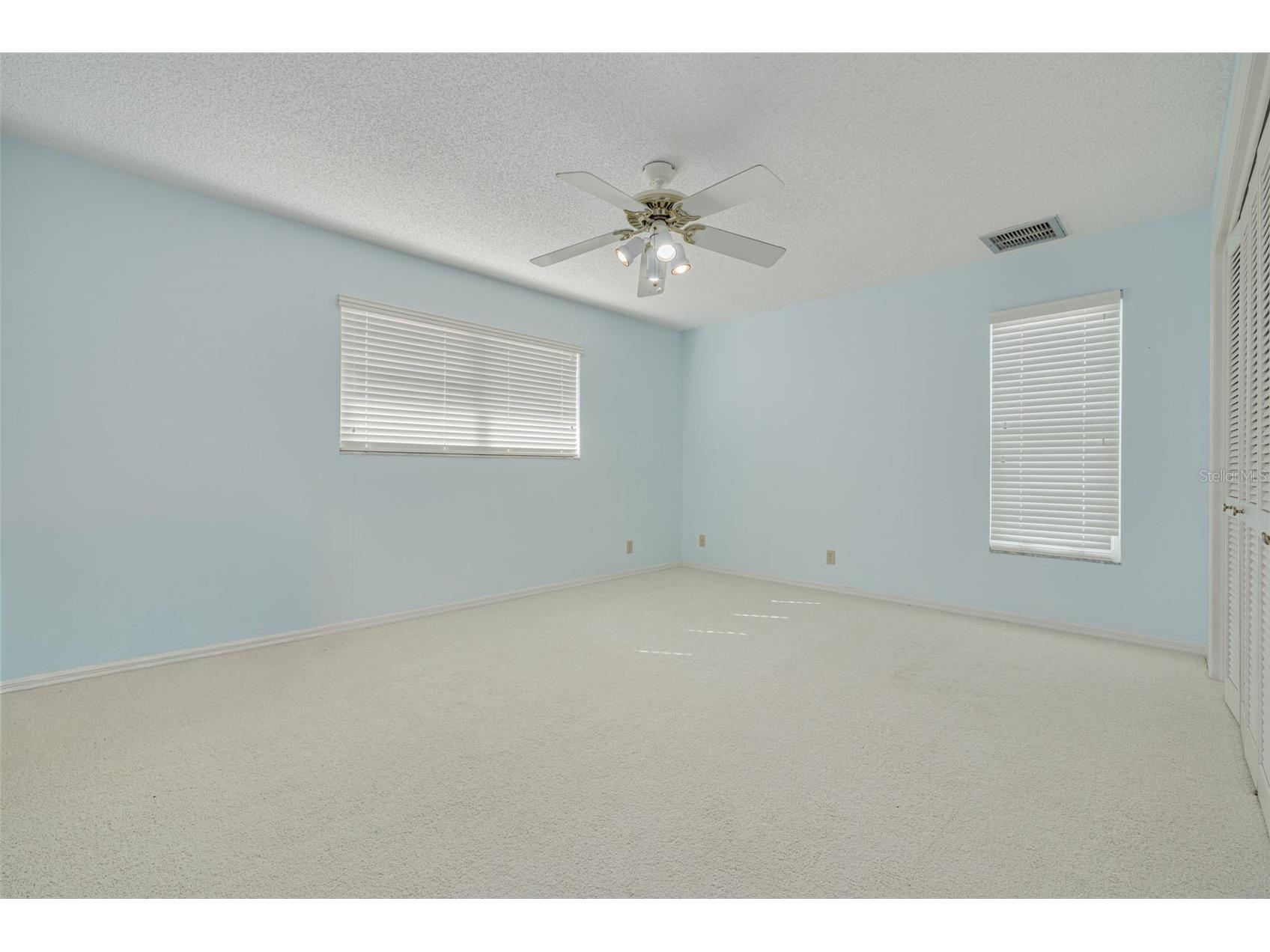 4927 62nd Avenue S Saint Petersburg FL 33715 TB8443099 image40