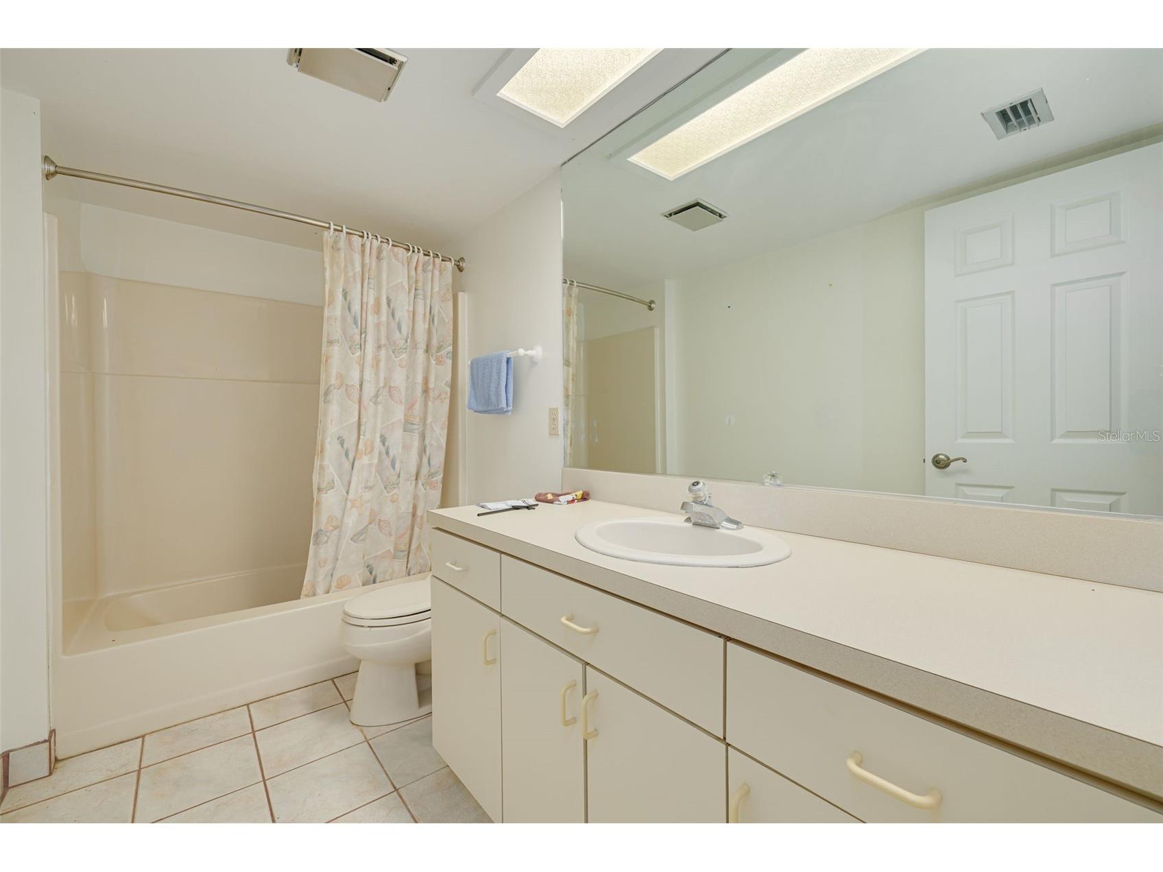 4927 62nd Avenue S Saint Petersburg FL 33715 TB8443099 image42