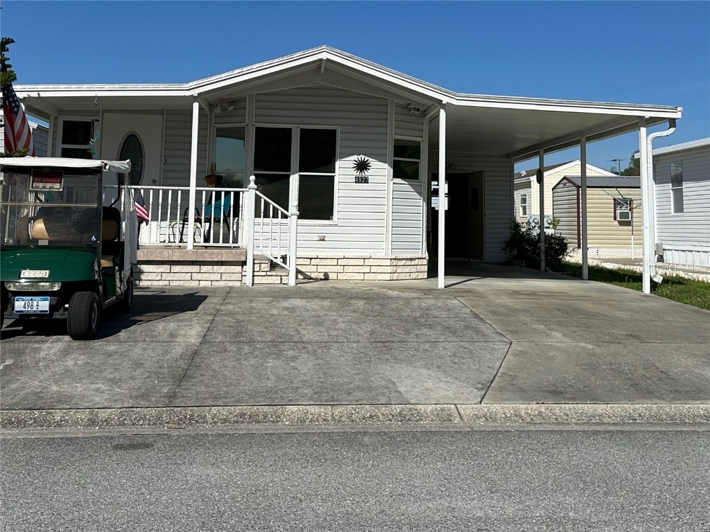 4927 Britni Way Zephyrhills FL 33541 T3514775 image1