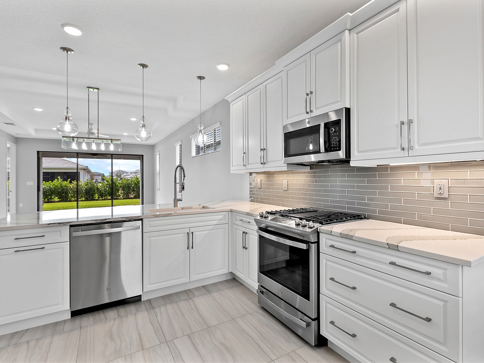 4927 Carova Way Lakewood Ranch FL 34211 A4665877 image17