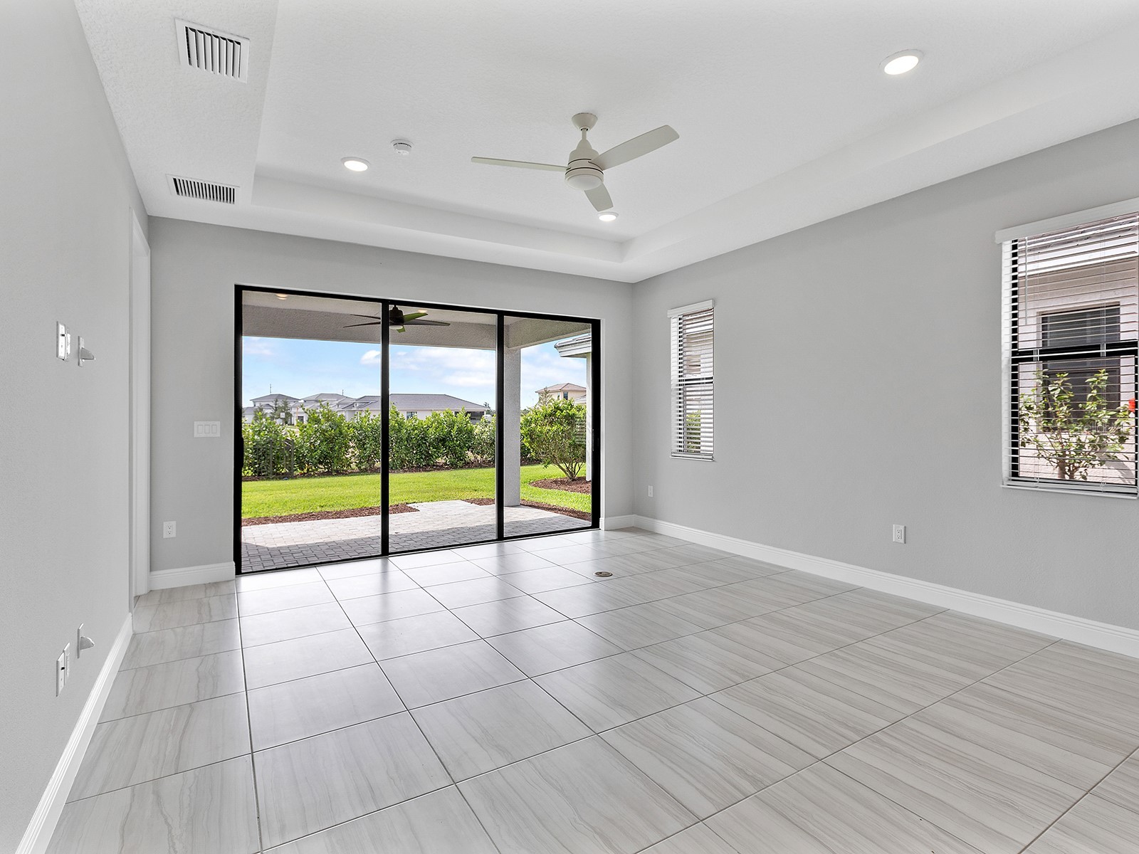 4927 Carova Way Lakewood Ranch FL 34211 A4665877 image5