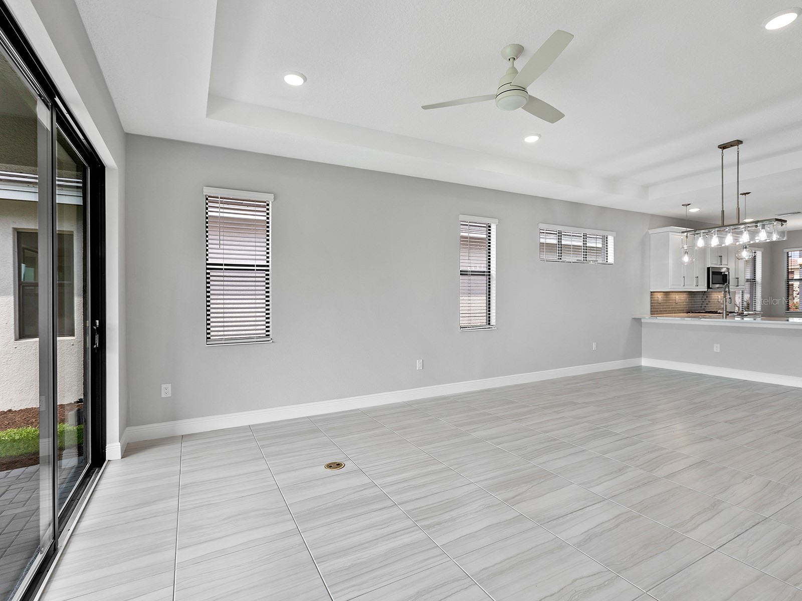 4927 Carova Way Lakewood Ranch FL 34211 A4665877 image7
