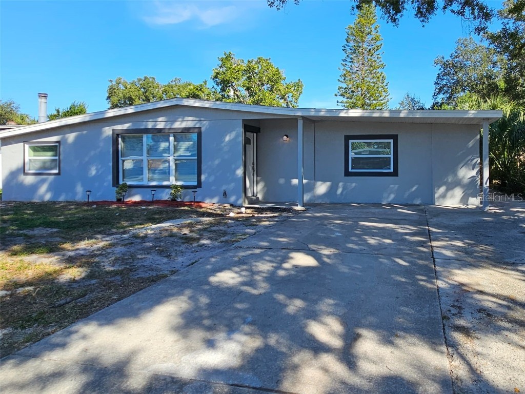 4927 Halifax Drive Tampa FL 33615 T3484378 image1