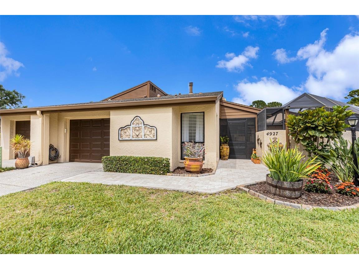 4927 Umber Way S Tampa FL 33624 T3442273 image1