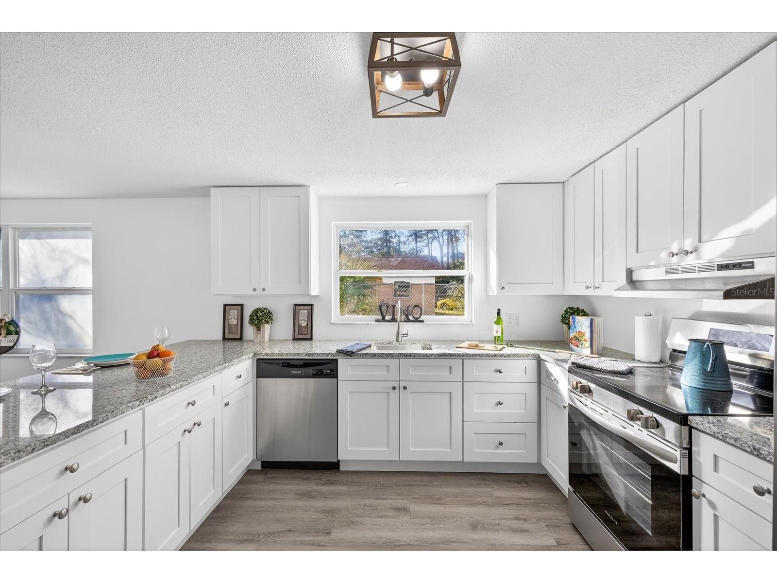 4928 Amherst Court New Port Richey FL 34652 W7881482 image28