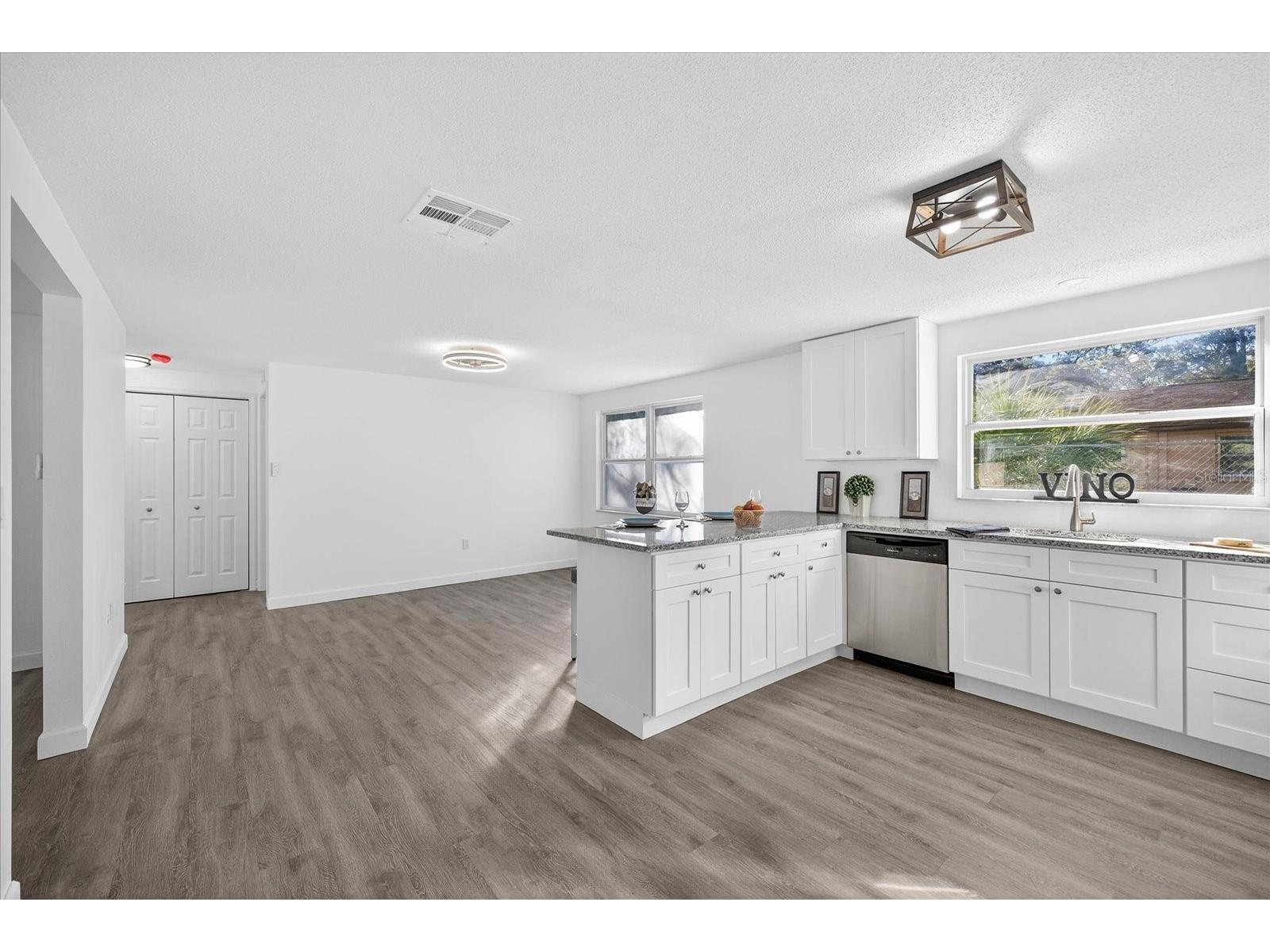 4928 Amherst Court New Port Richey FL 34652 W7881482 image39