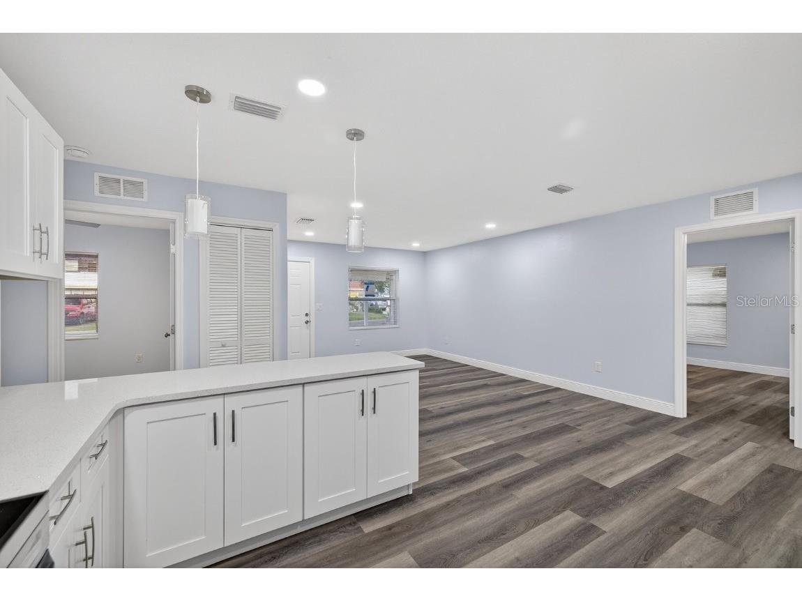 4928 Shetland Avenue Tampa FL 33615 TB8455065 image16