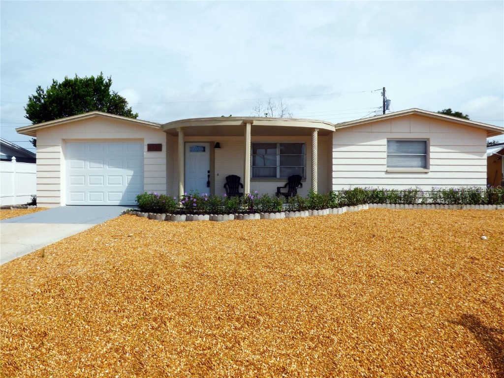 4929 Gaslight Avenue Holiday FL 34690 U8255402 image1