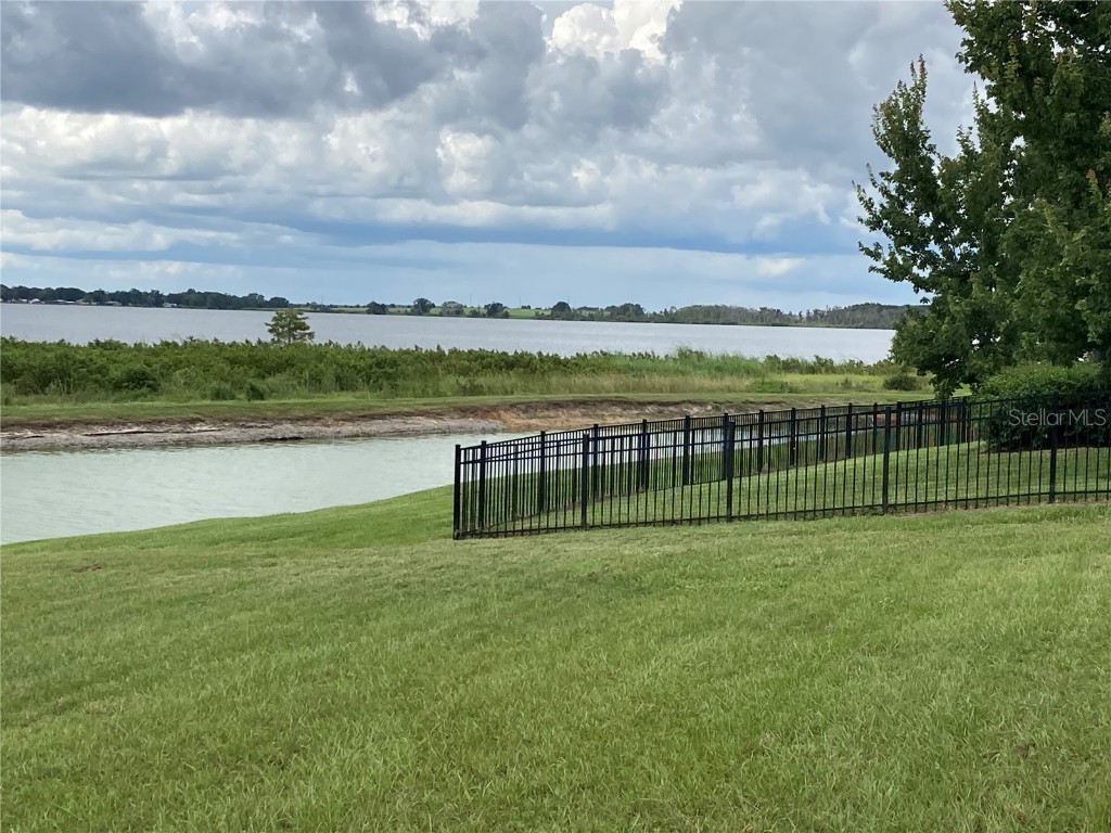 493 Adams View Lane Auburndale FL 33823 - 3 LAKES: ALFRED VAN MEDORA P4936539 image3